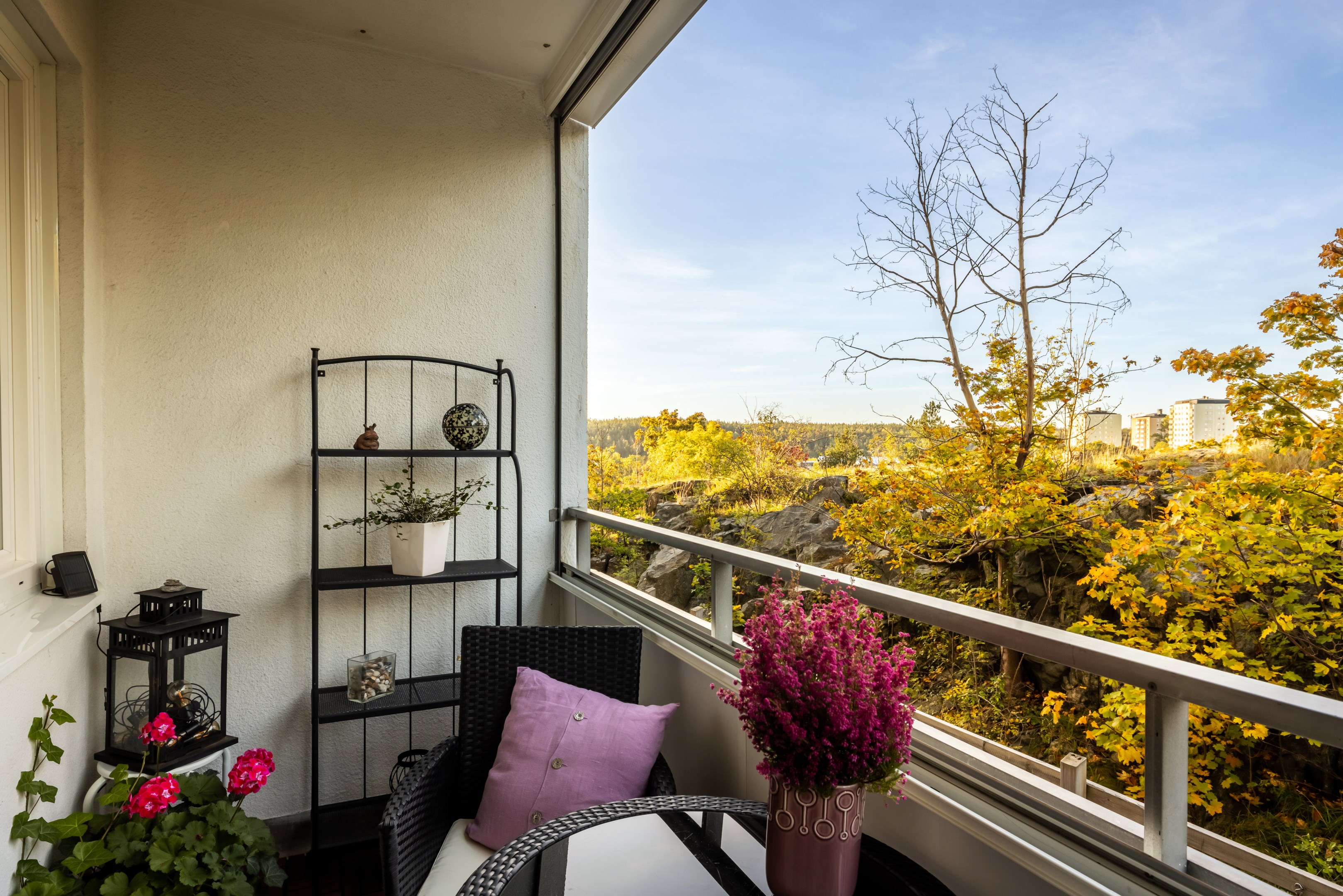 Bostadsbild från Becksjudarvägen 33, Såld i Finntorp, Nacka