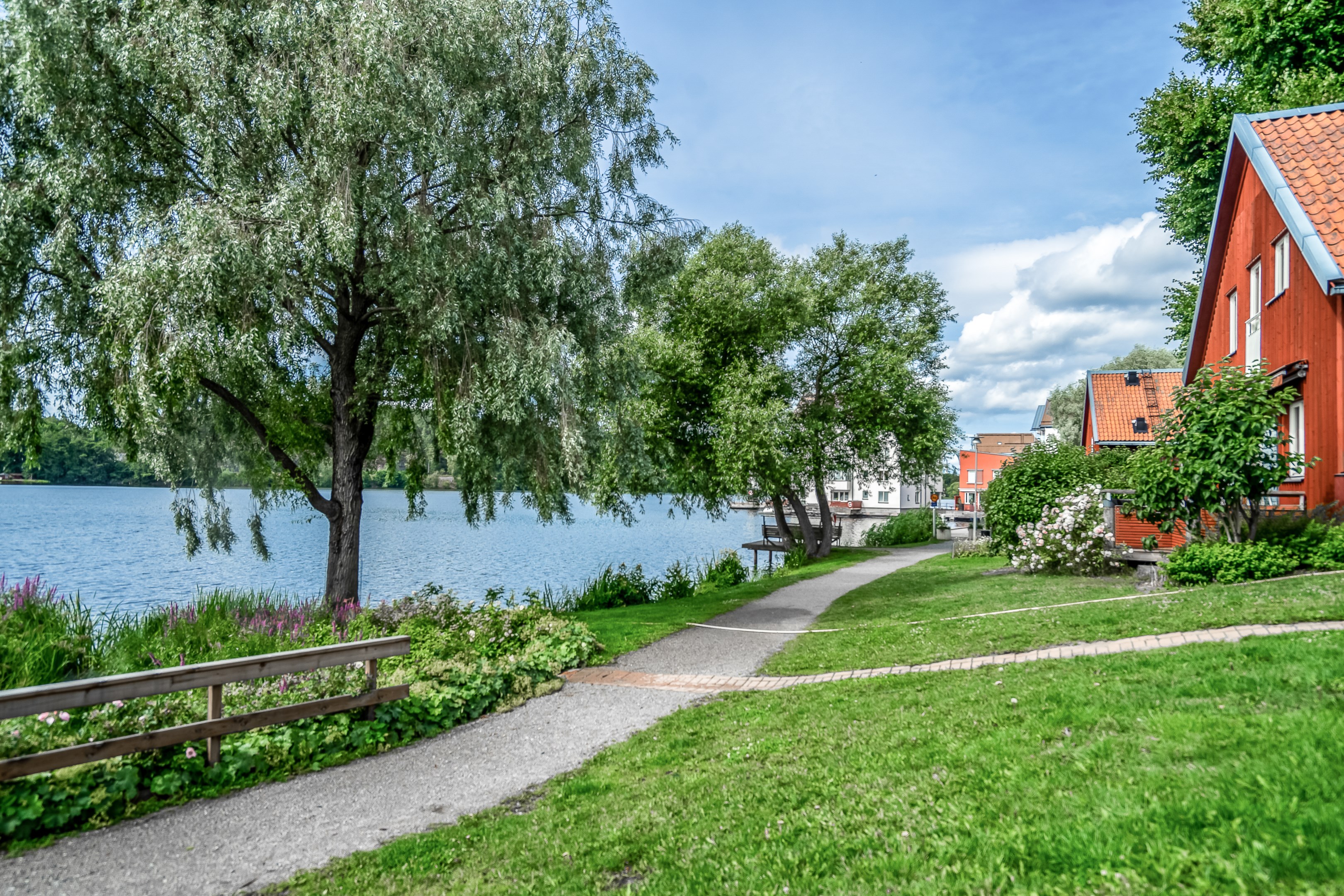 Bostadsbild från Becksjudarvägen 33, Såld i Finntorp, Nacka