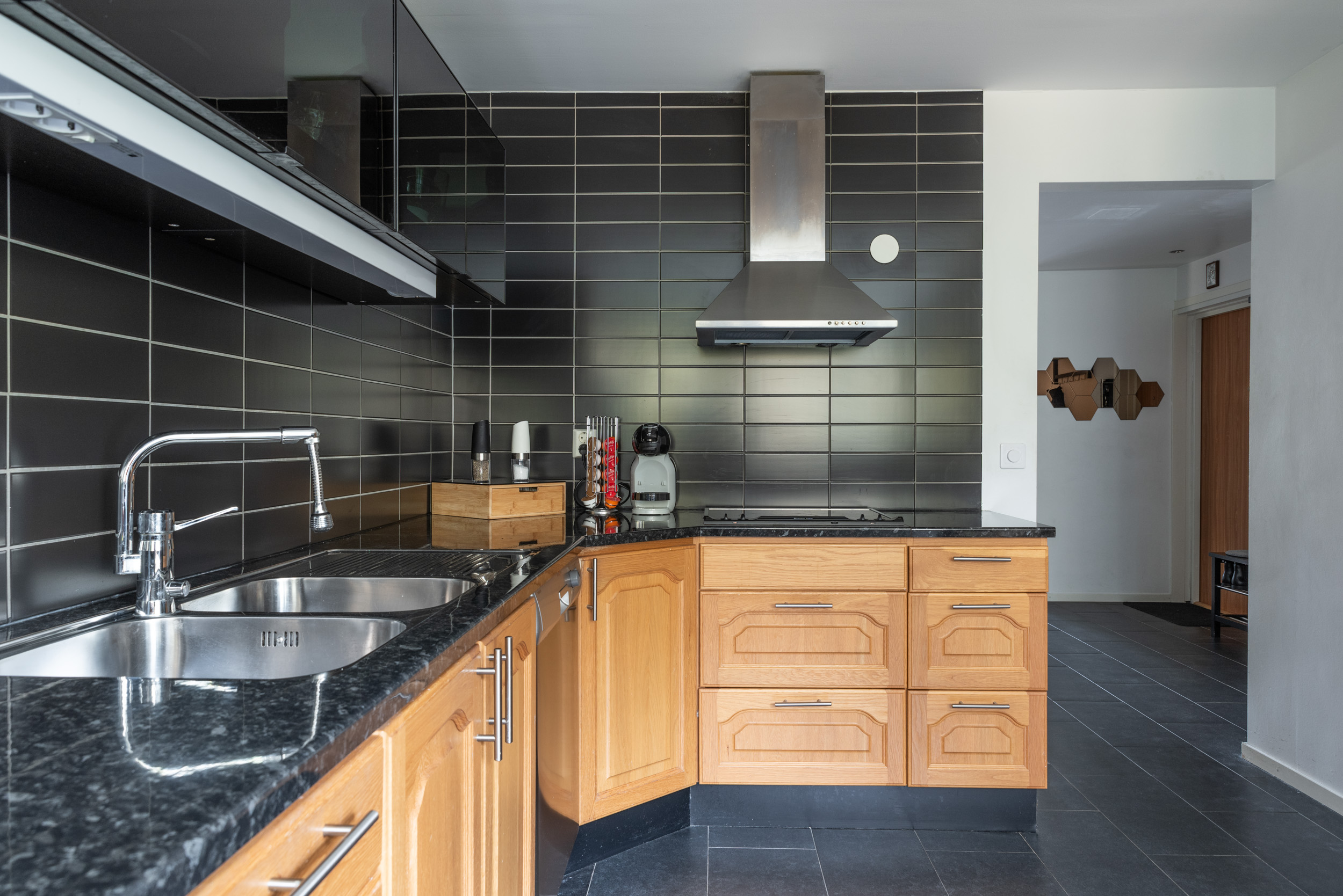 Bostadsbild från Norra skjutbanegatan 12F, Såld i Haga, Västerås