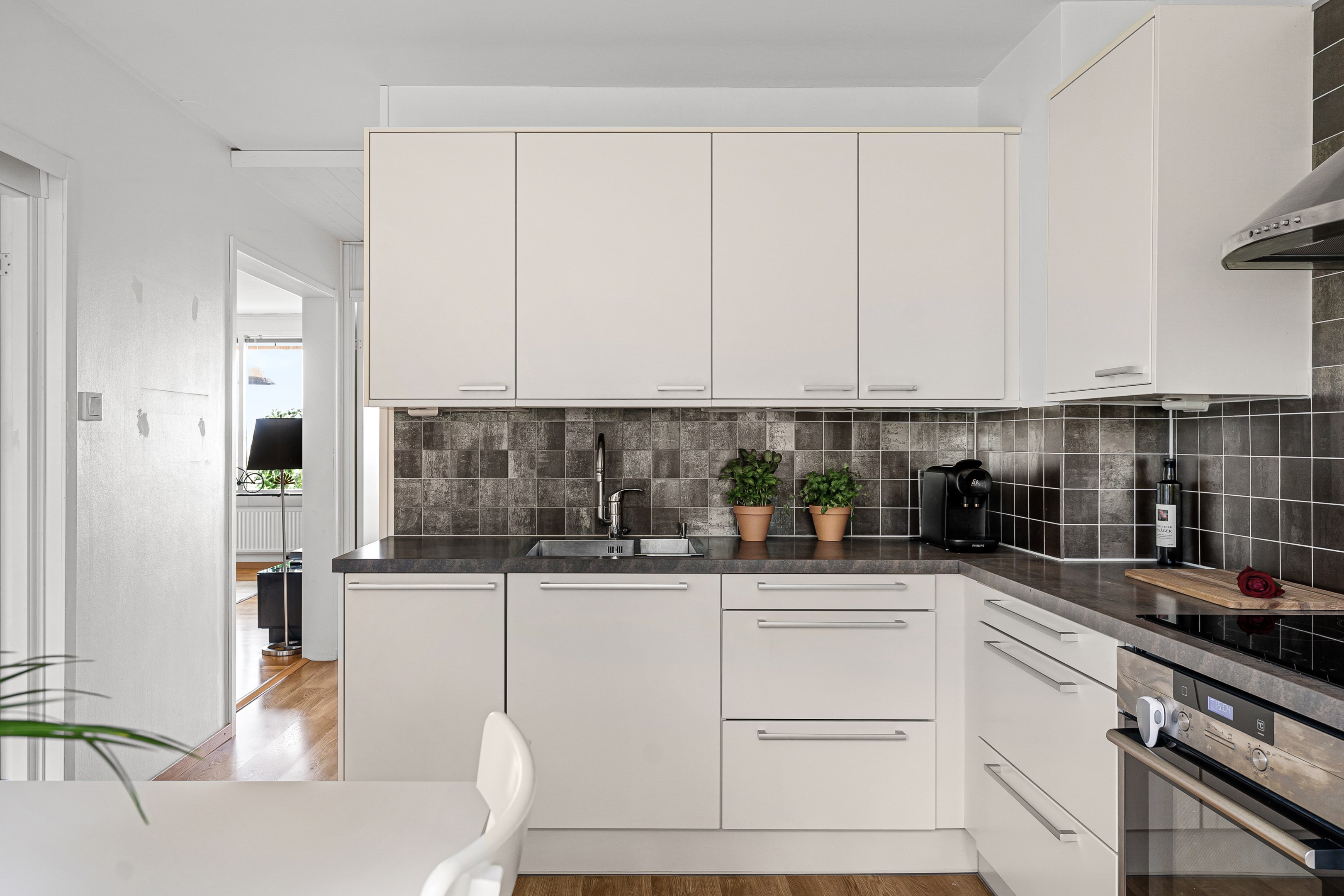 Bostadsbild från Henriksdalsringen 63, Såld i Henriksdalsberget, Nacka