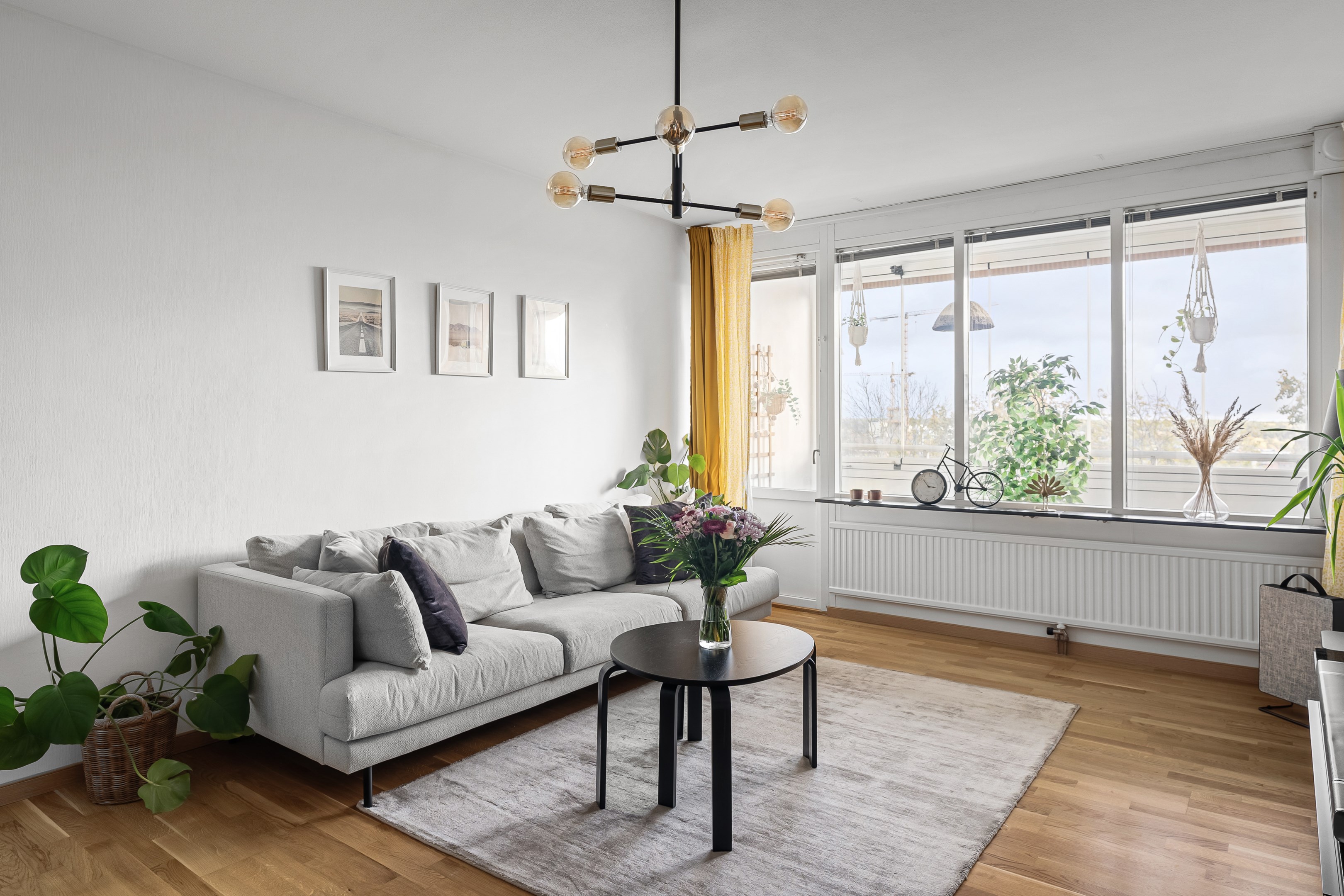 Bostadsbild från Henriksdalsringen 63, Såld i Henriksdalsberget, Nacka