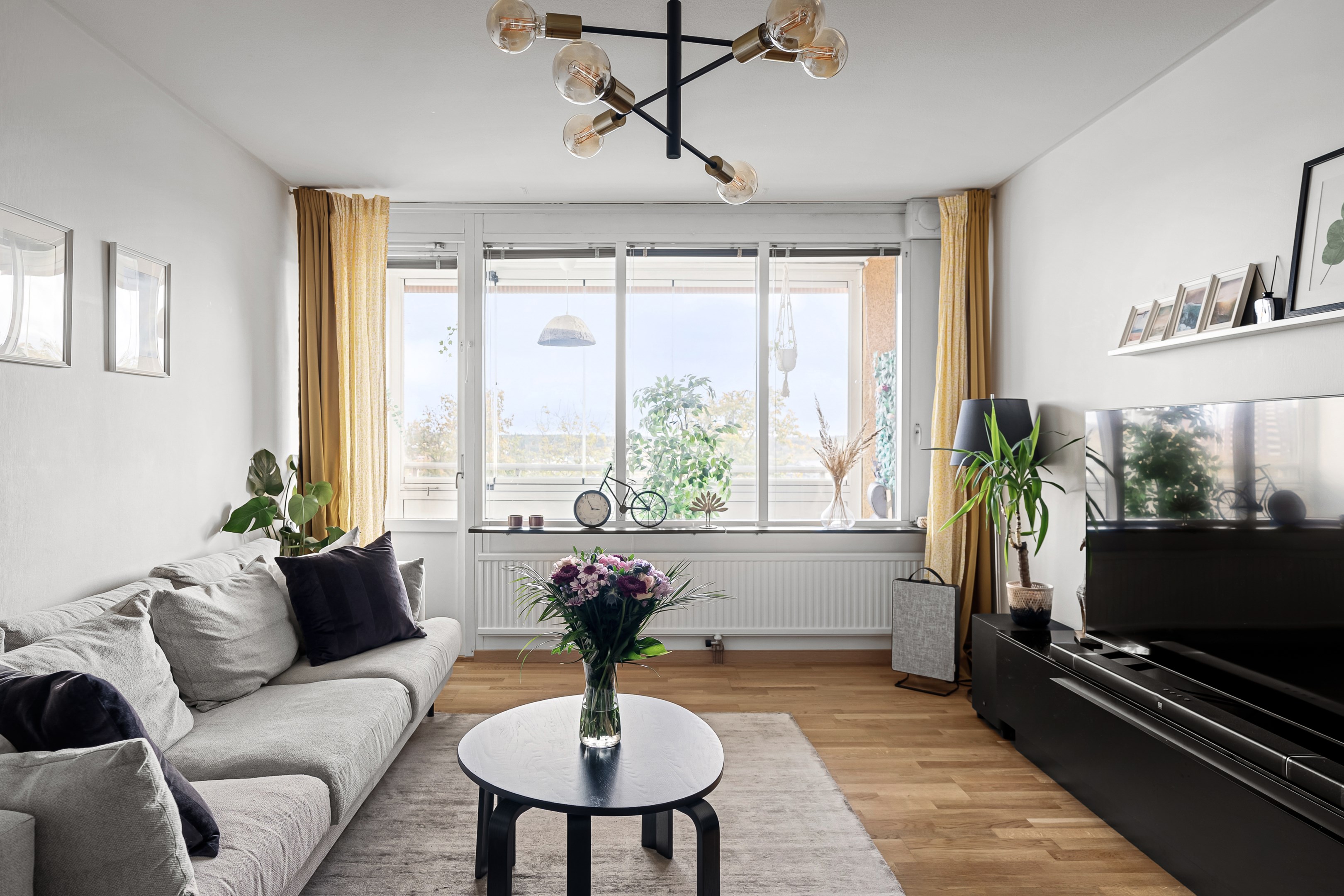 Bostadsbild från Henriksdalsringen 63, Såld i Henriksdalsberget, Nacka