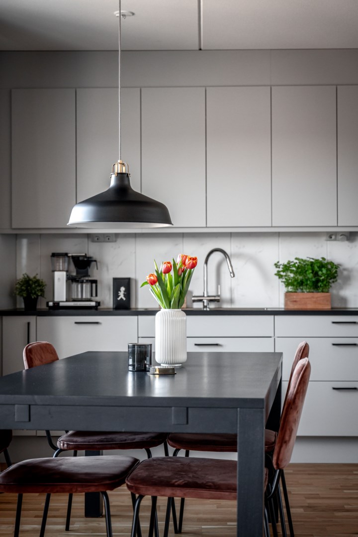 Bostadsbild från Ljusbärargatan 13, Såld i Kapellgärdet, Uppsala