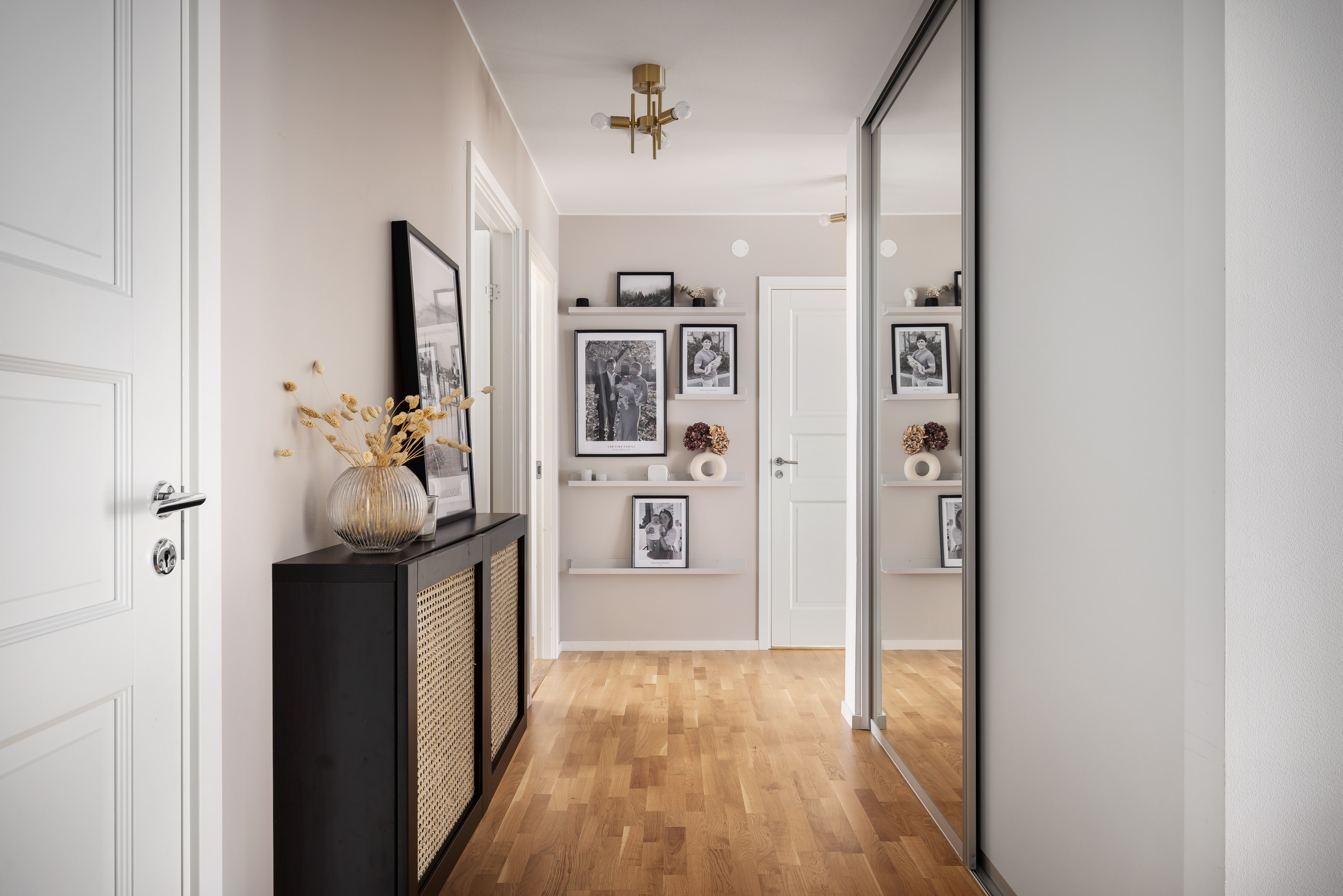 Bostadsbild från Ursula Printz gata 1, Såld i Porslinskvarteren, Värmdö