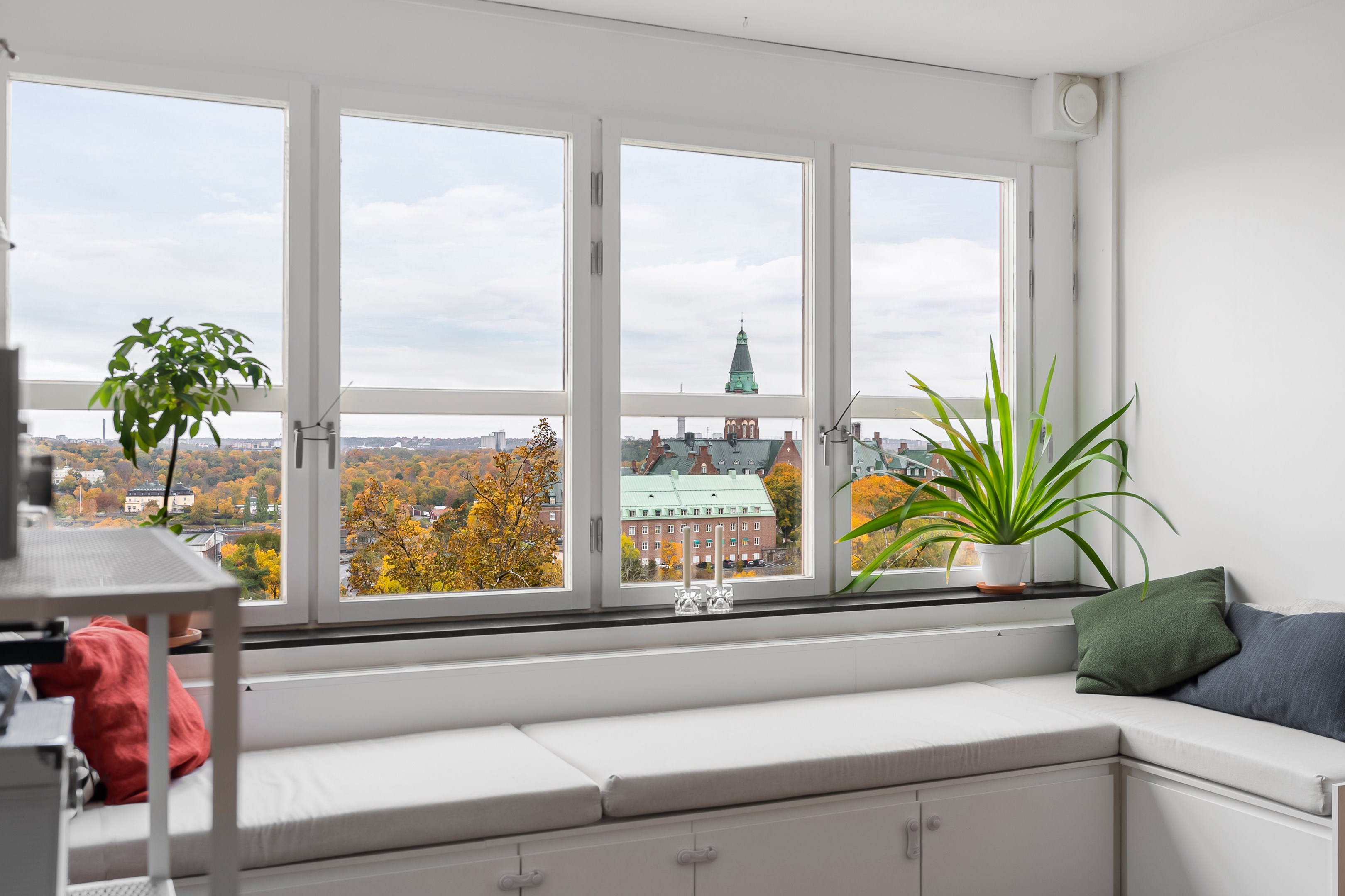 Bostadsbild från Henriksdalsringen 13, Såld i Henriksdalsberget, Nacka