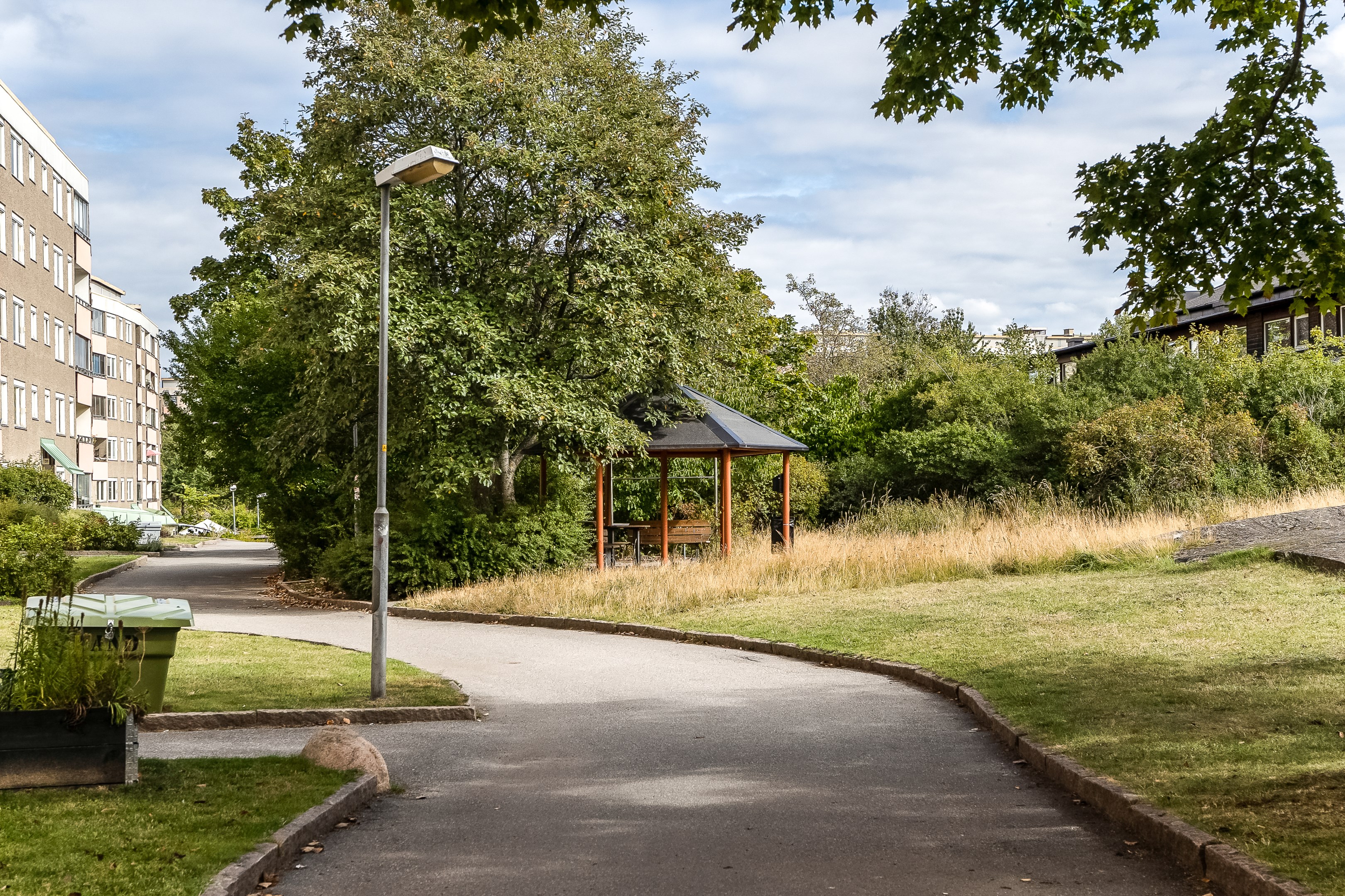 Bostadsbild från Henriksdalsringen 13, Såld i Henriksdalsberget, Nacka