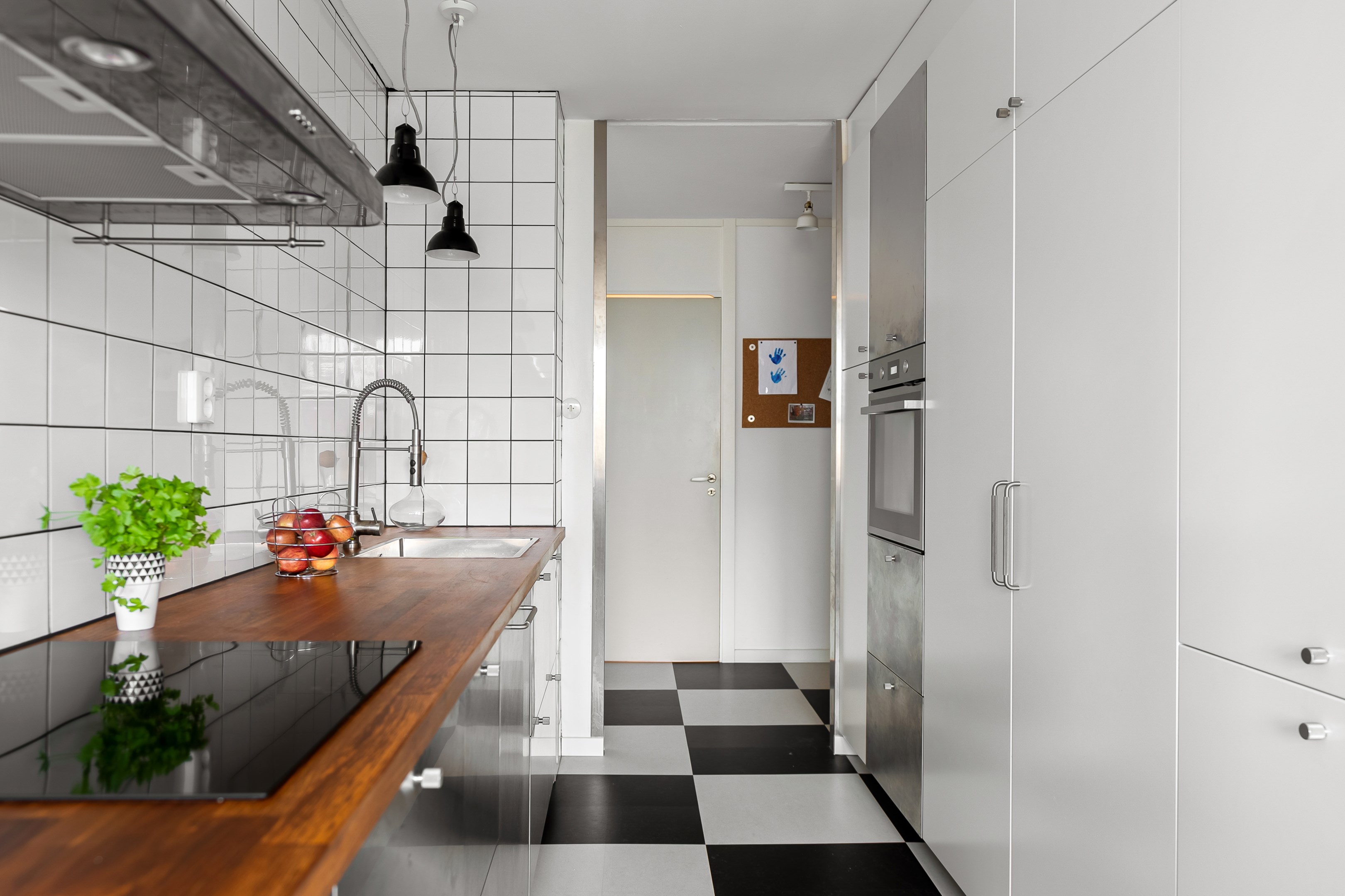 Bostadsbild från Henriksdalsringen 13, Såld i Henriksdalsberget, Nacka