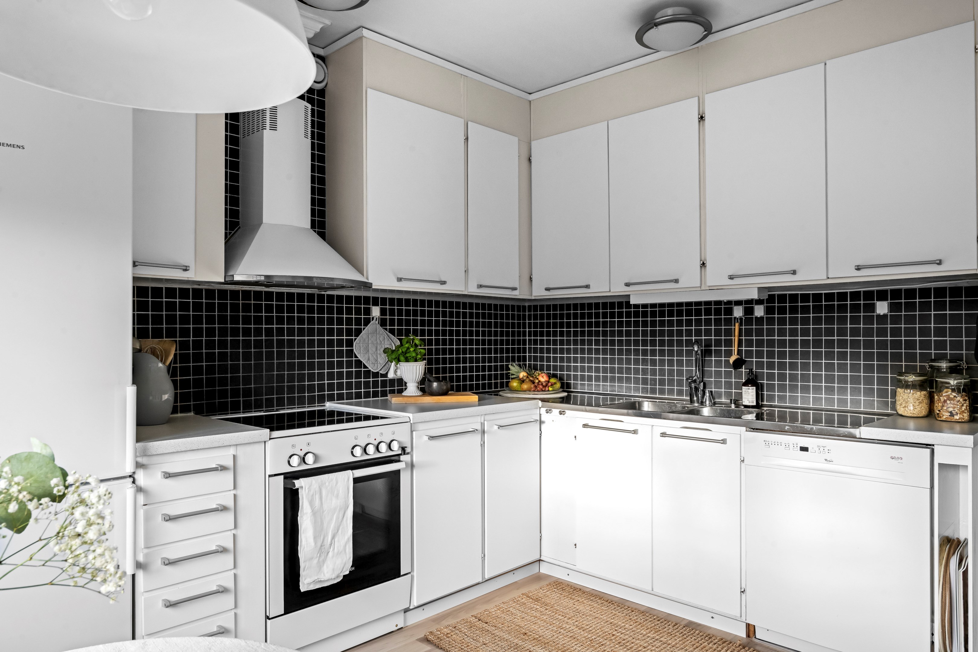 Bostadsbild från Körvelgatan 23B, Såld i Årsta, Uppsala