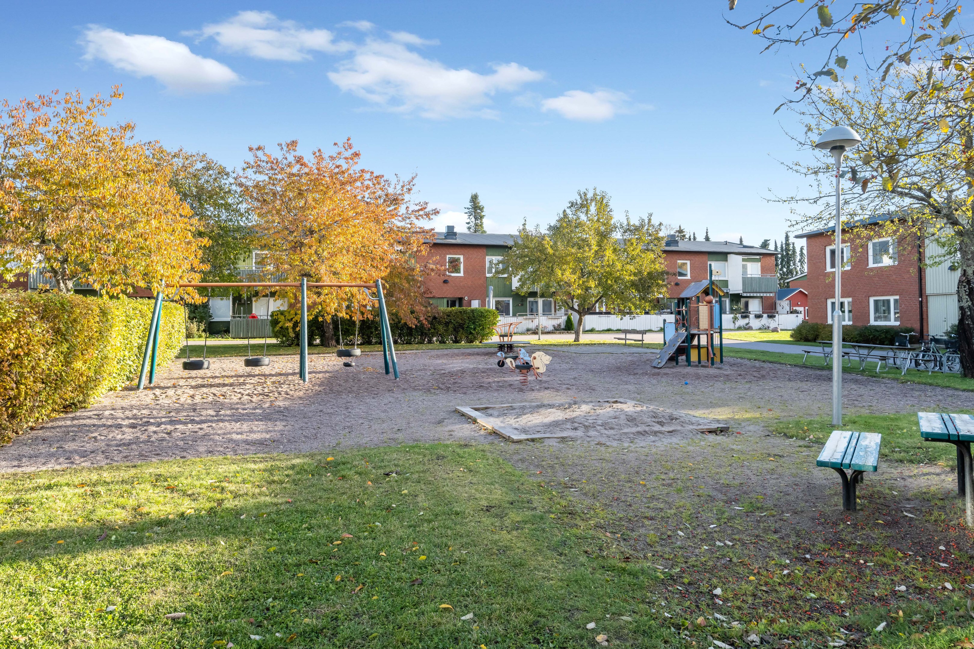 Bostadsbild från Körvelgatan 23B, Såld i Årsta, Uppsala