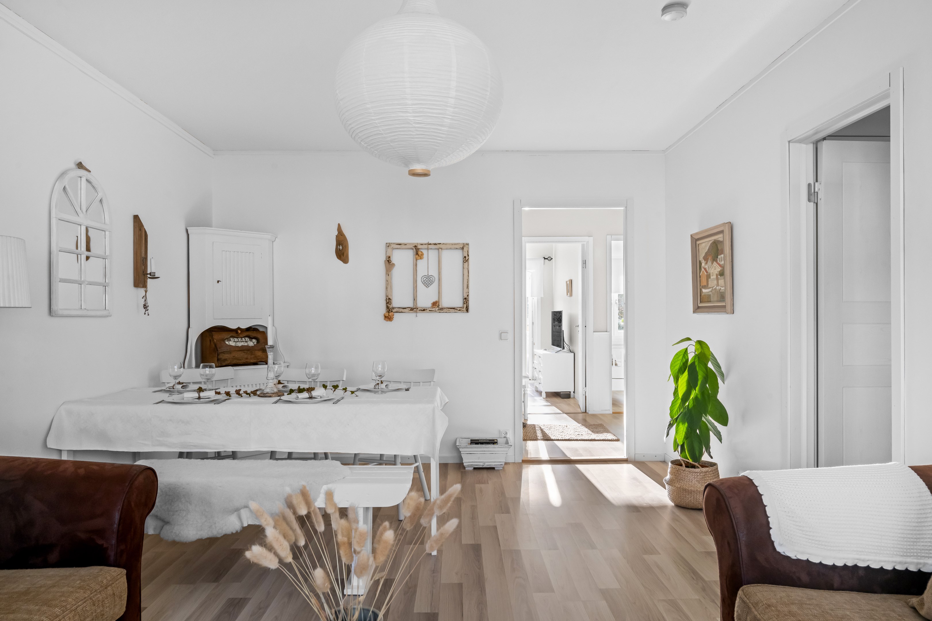 Bostadsbild från Körvelgatan 23B, Såld i Årsta, Uppsala