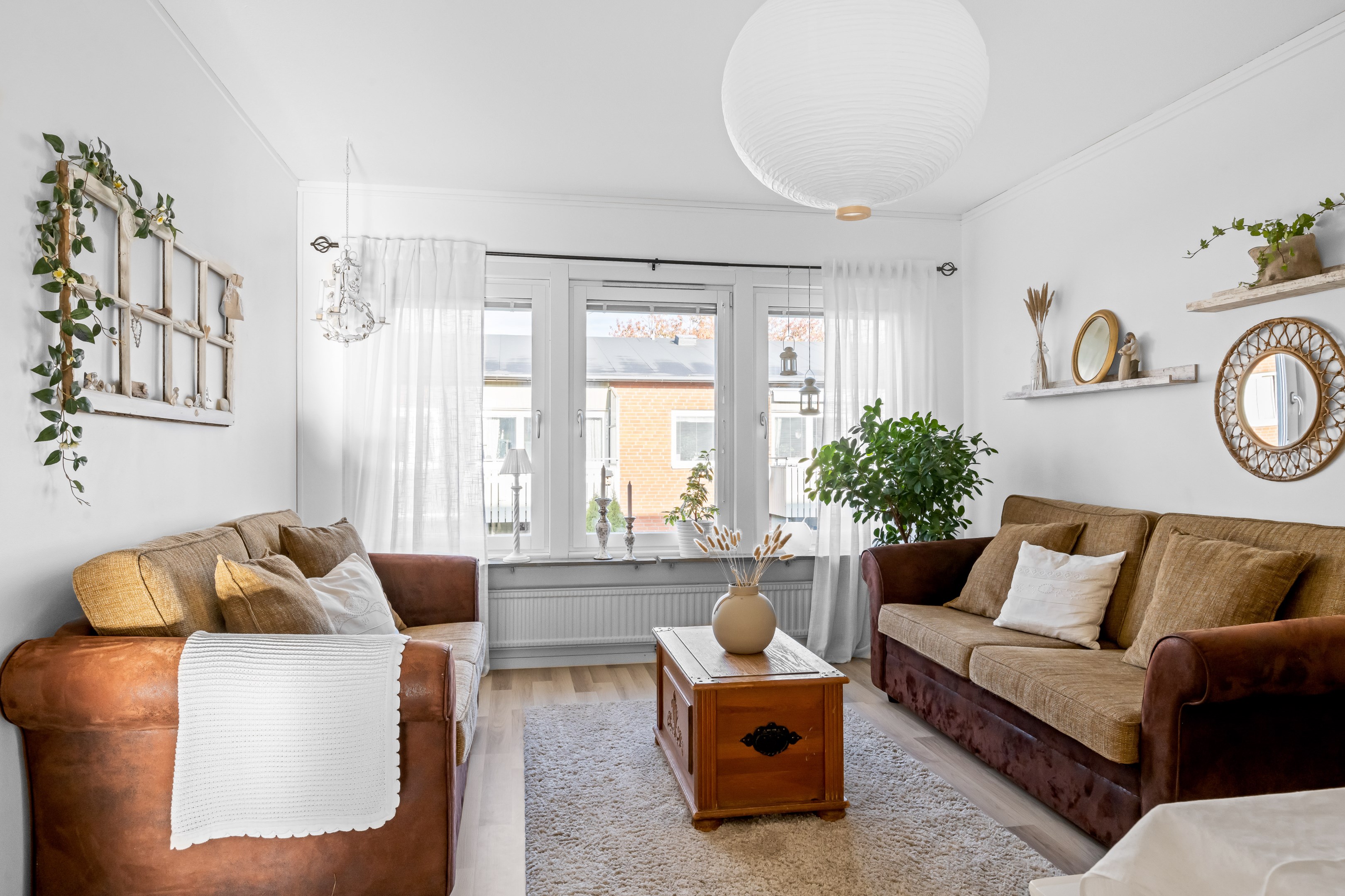 Bostadsbild från Körvelgatan 23B, Såld i Årsta, Uppsala