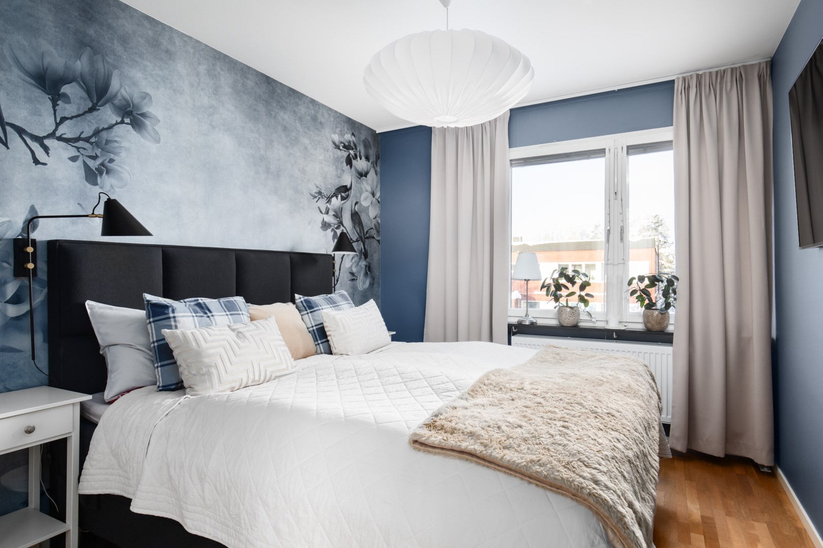 Bostadsbild från Ljuskärrsvägen 63, 2tr, Såld i Ljuskärrsberget - Saltsjöbaden, Nacka