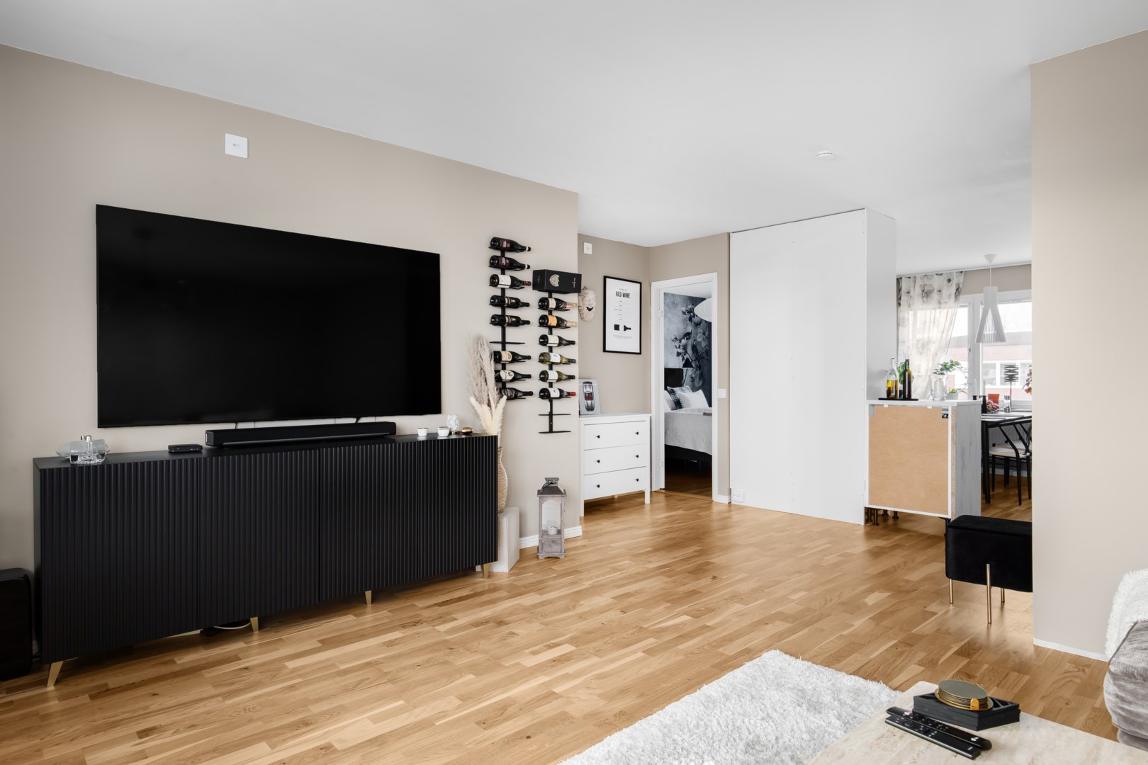 Bostadsbild från Ljuskärrsvägen 63, 2tr, Såld i Ljuskärrsberget - Saltsjöbaden, Nacka