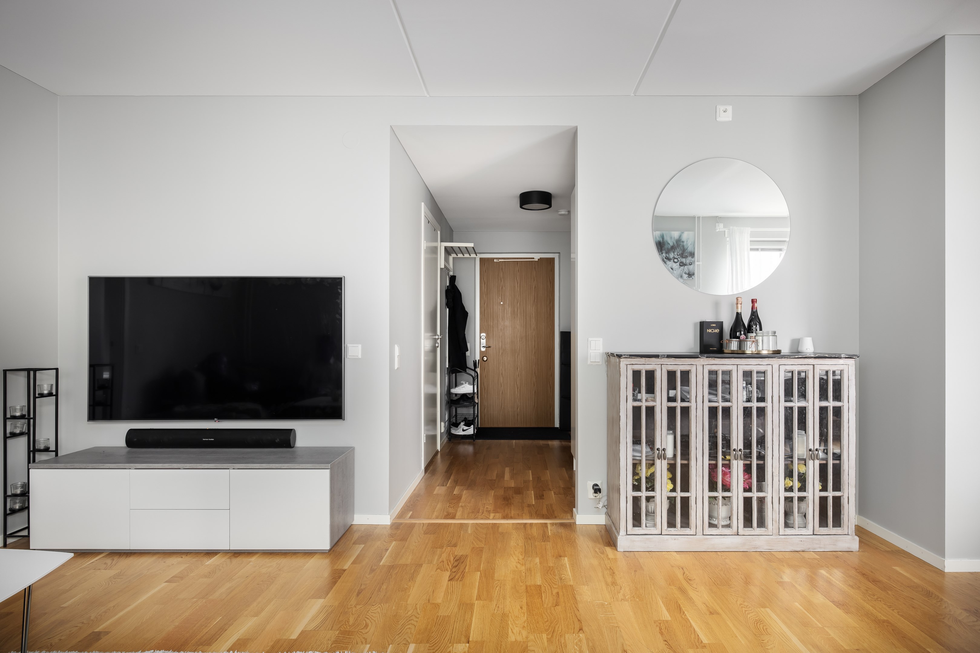 Bostadsbild från Chamottevägen 7, Såld i Porslinskvarteren, Värmdö