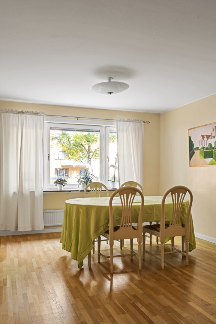 Bostadsbild från Luthagsesplanaden 23A, Såld i Främre Luthagen, Uppsala