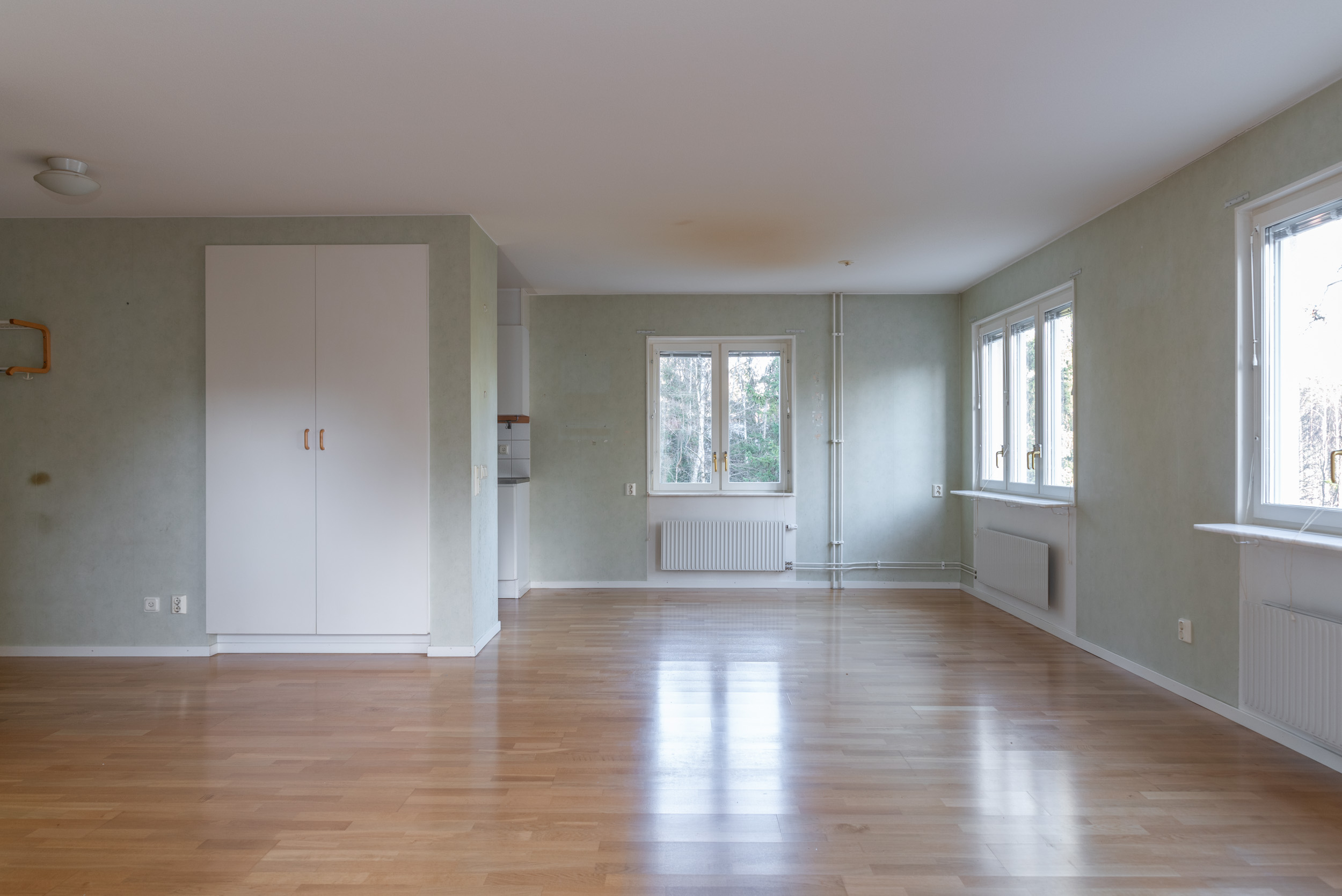 Bostadsbild från Skogsduvevägen 9, Såld i Råby, Västerås