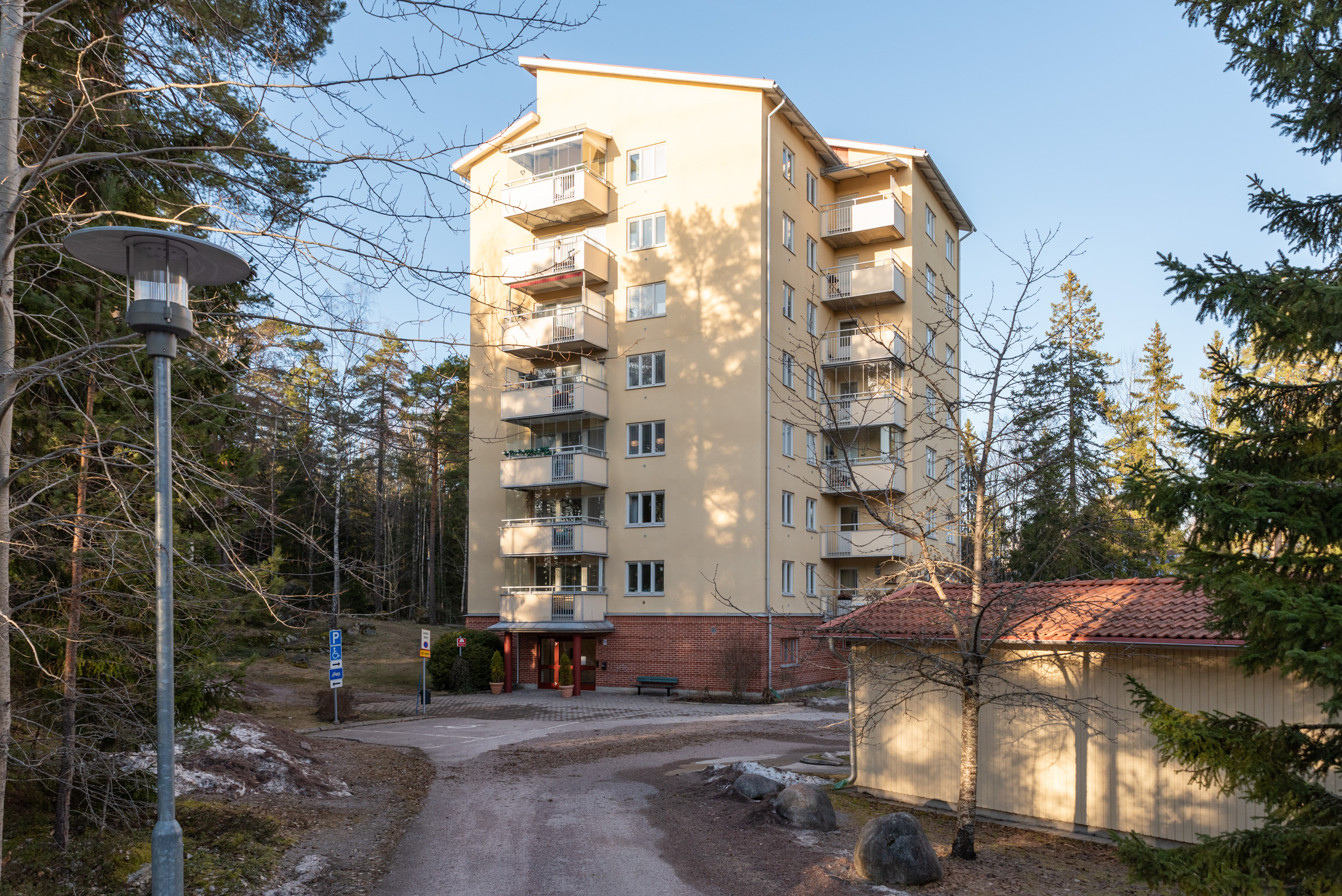 Bostadsbild från Skogsduvevägen 9, Såld i Råby, Västerås