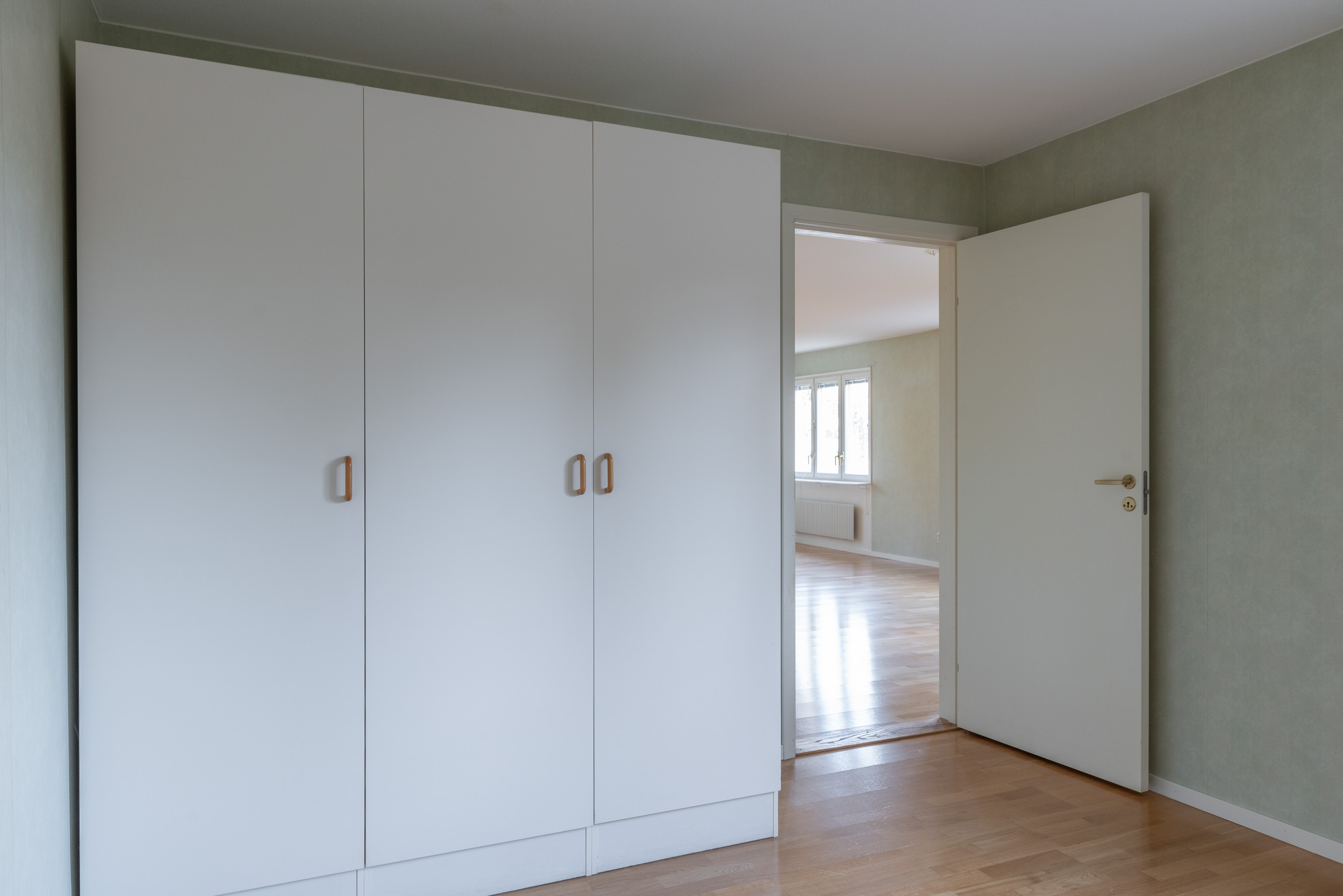 Bostadsbild från Skogsduvevägen 9, Såld i Råby, Västerås