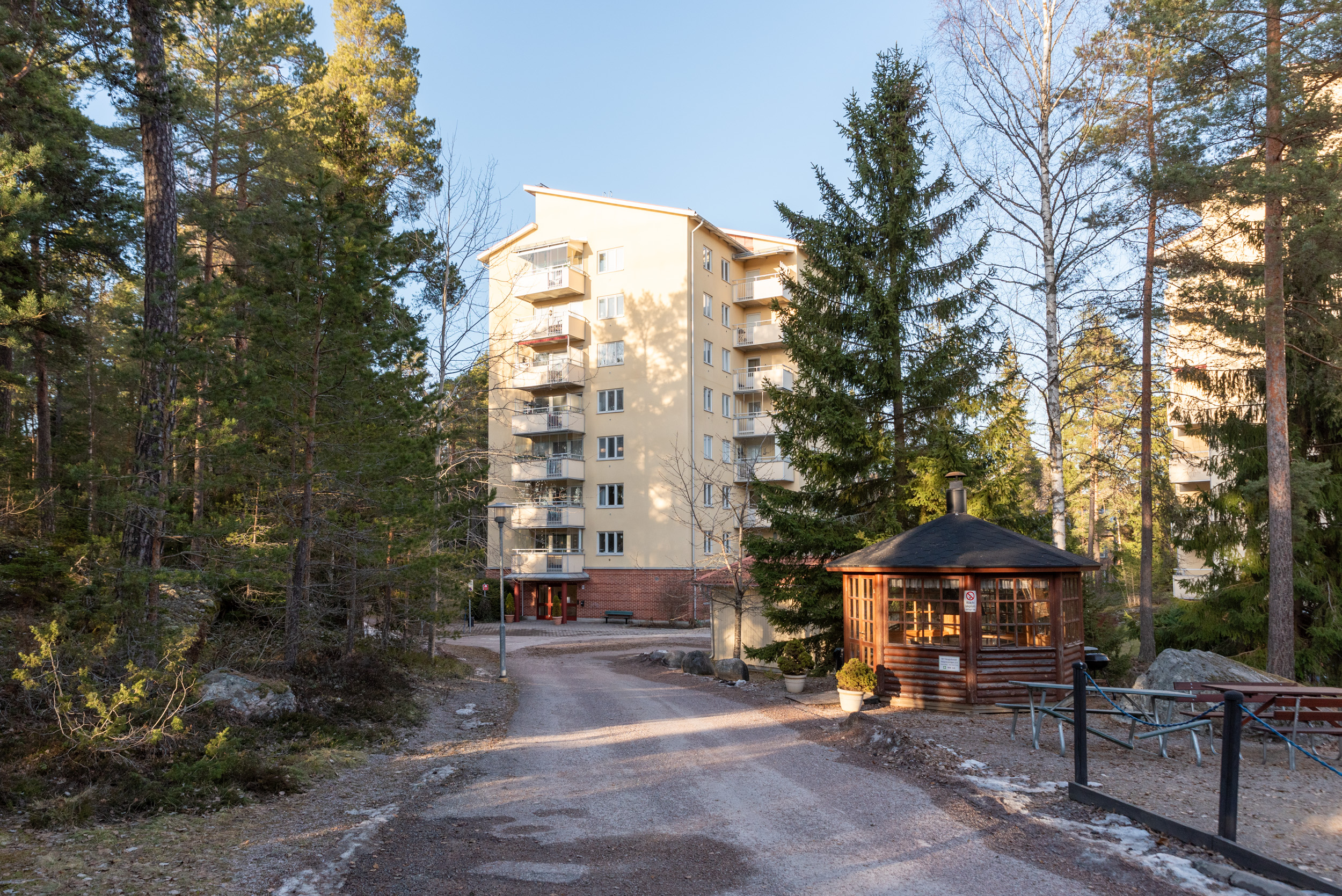 Bostadsbild från Skogsduvevägen 9, Såld i Råby, Västerås