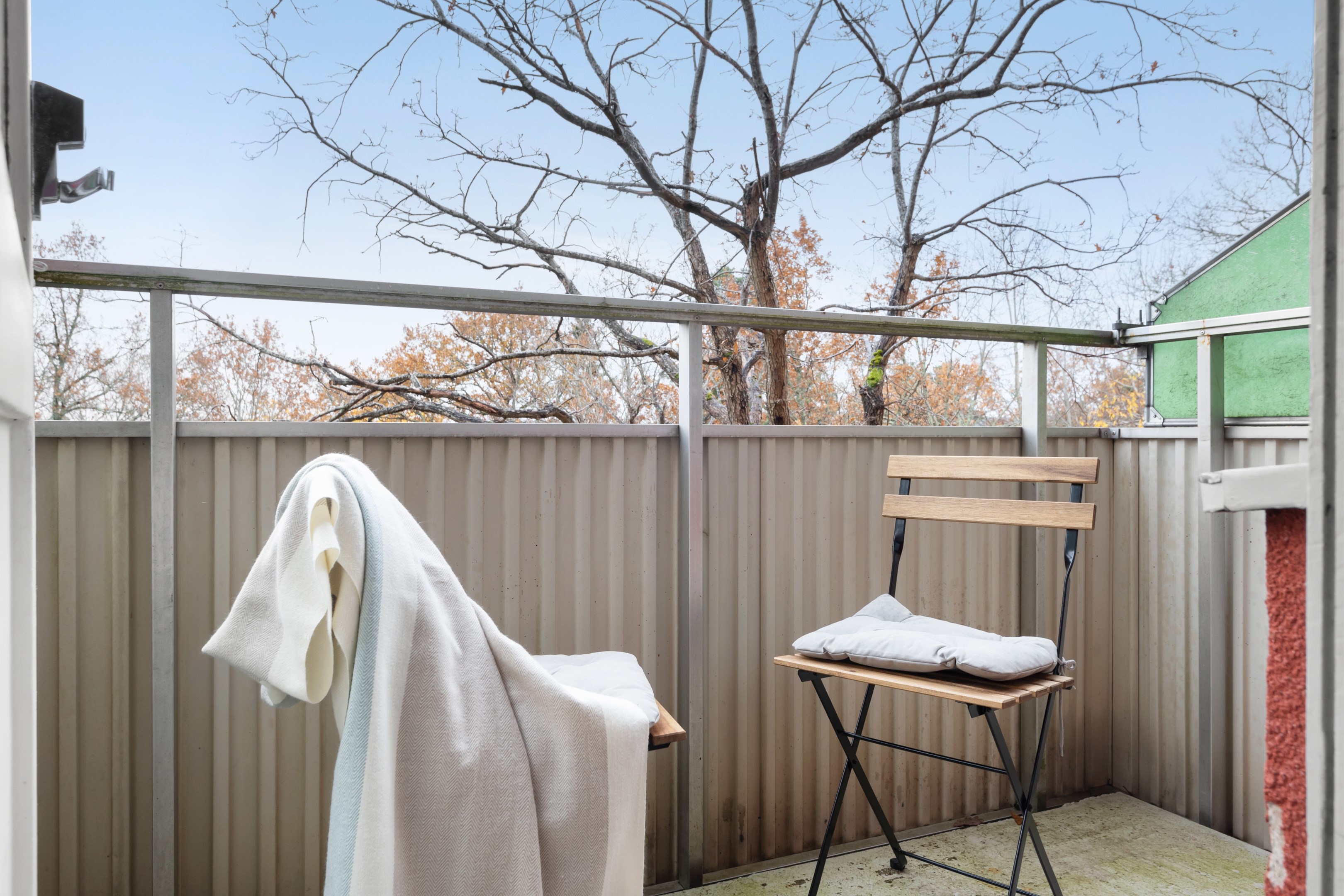 Bostadsbild från Ugglevägen 25, Såld i Saltängen, Nacka