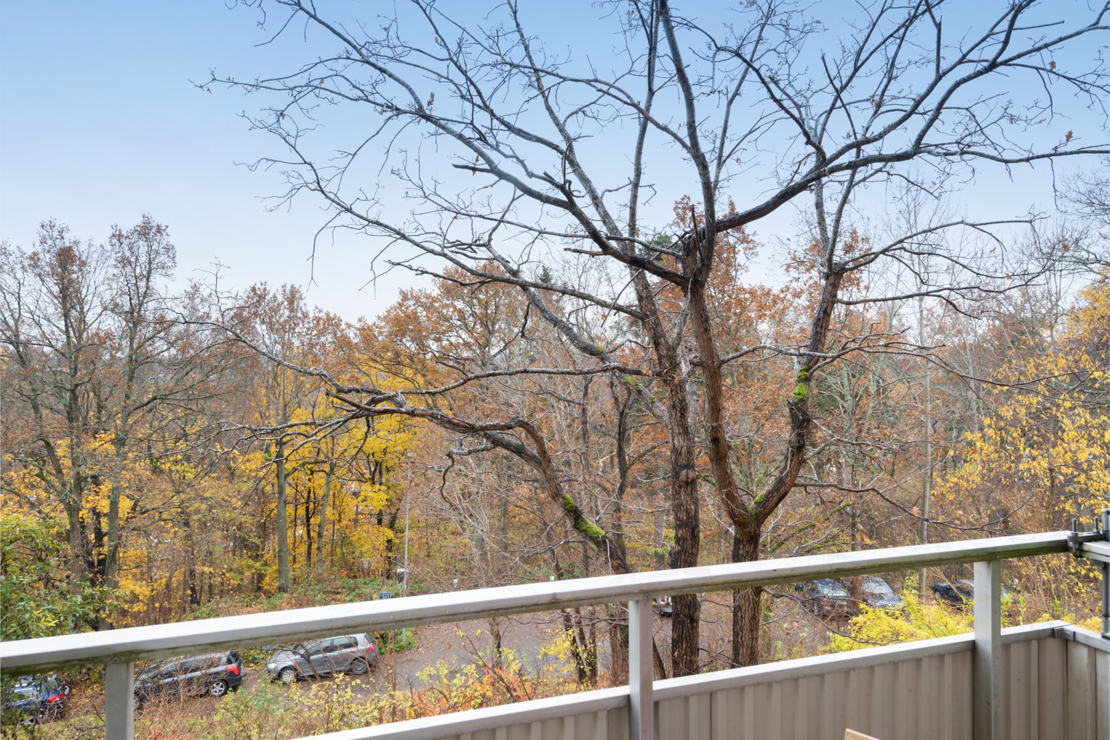 Bostadsbild från Ugglevägen 25, Såld i Saltängen, Nacka