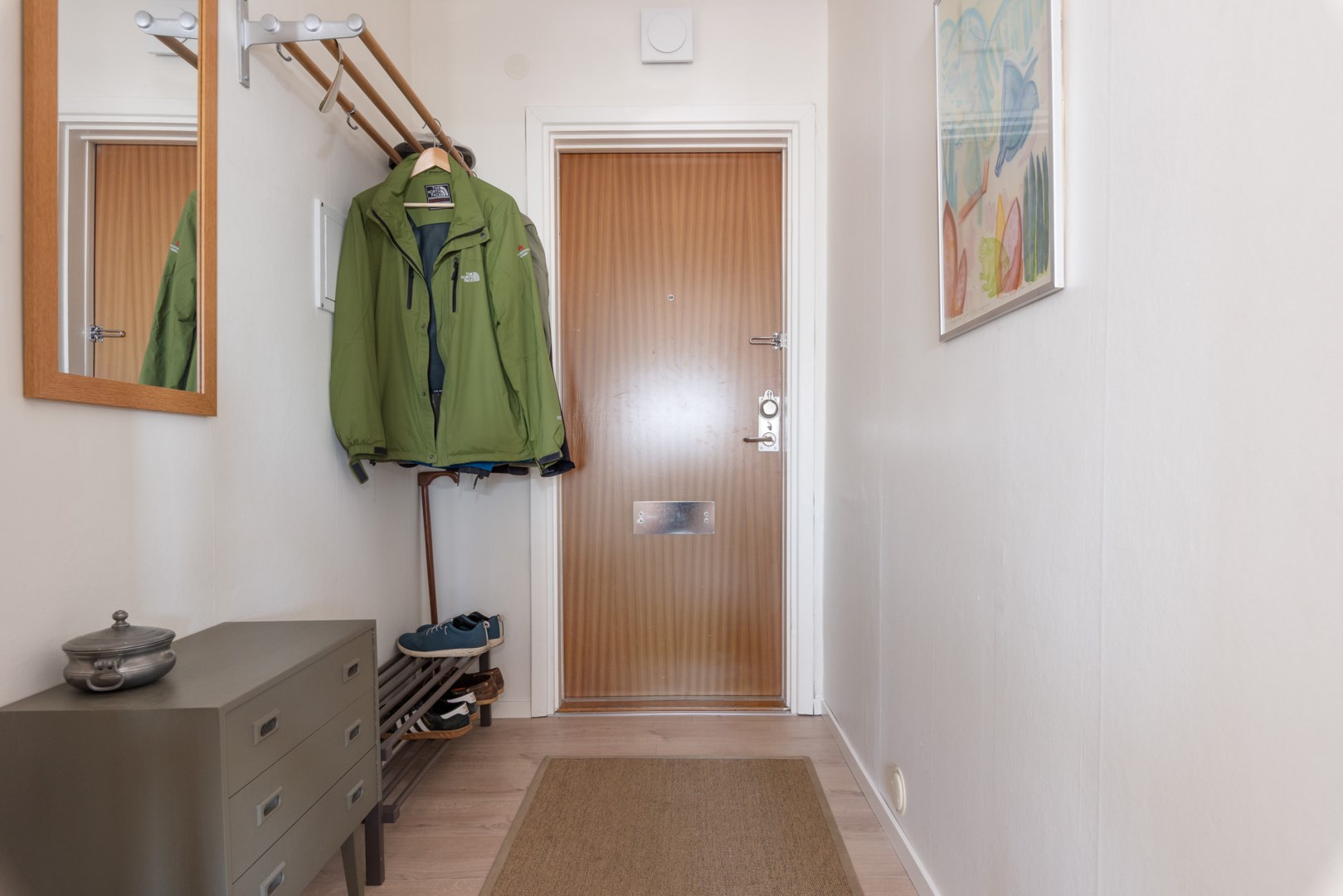 Bostadsbild från Lovisebergsvägen 12, Såld i Karlsdal, Västerås