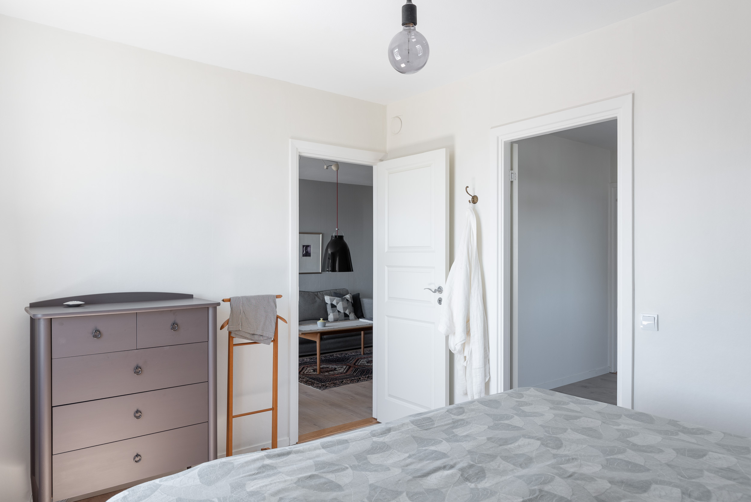 Bostadsbild från Lovisebergsvägen 12, Såld i Karlsdal, Västerås