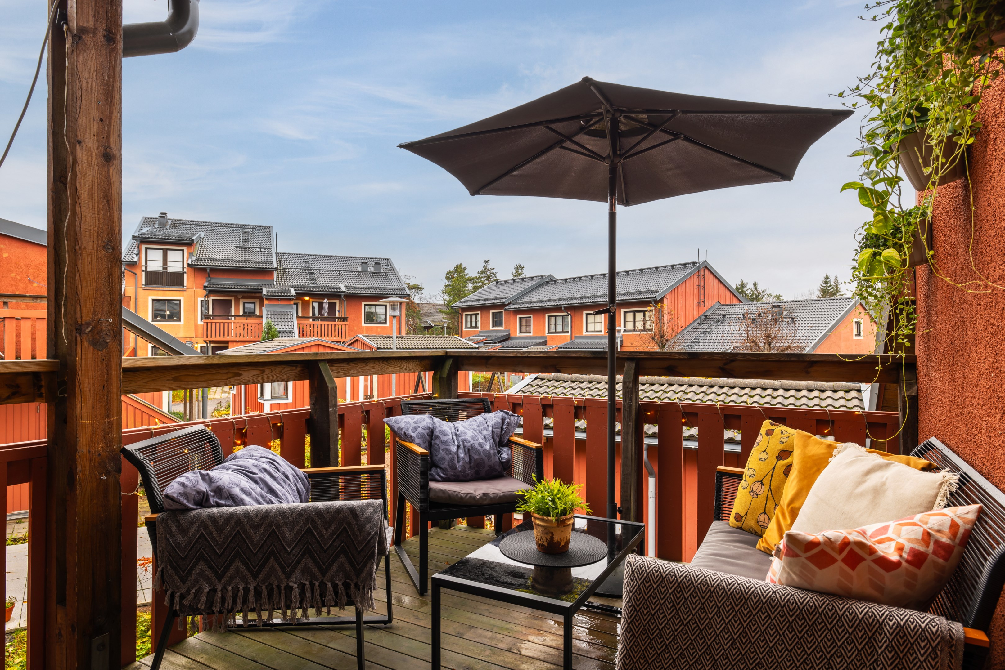 Bostadsbild från Norrholmsvägen 190, Såld i Östra Orminge, Nacka