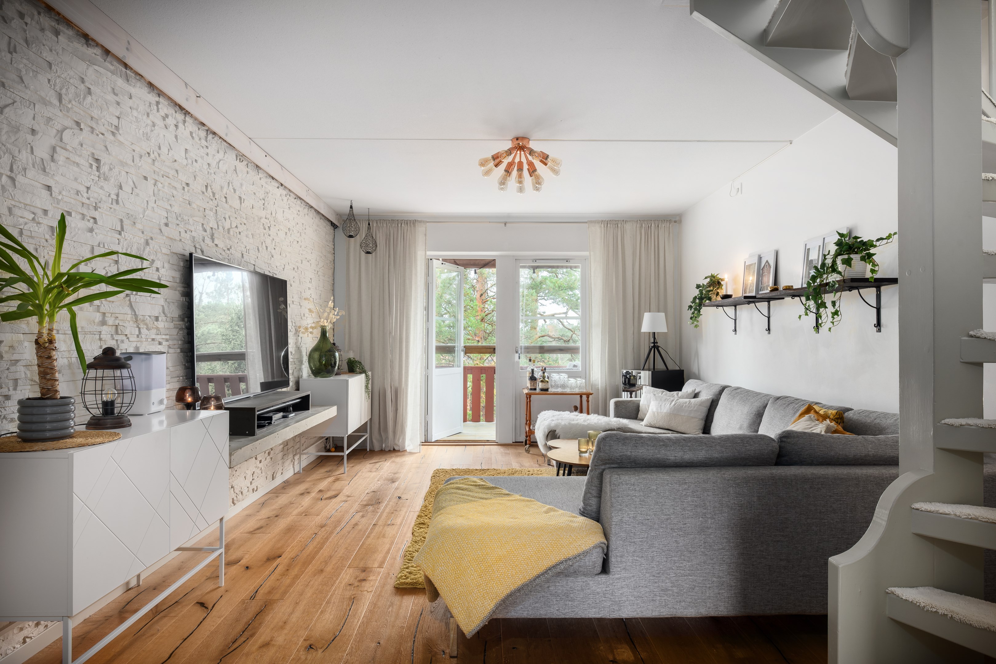 Bostadsbild från Norrholmsvägen 190, Såld i Östra Orminge, Nacka