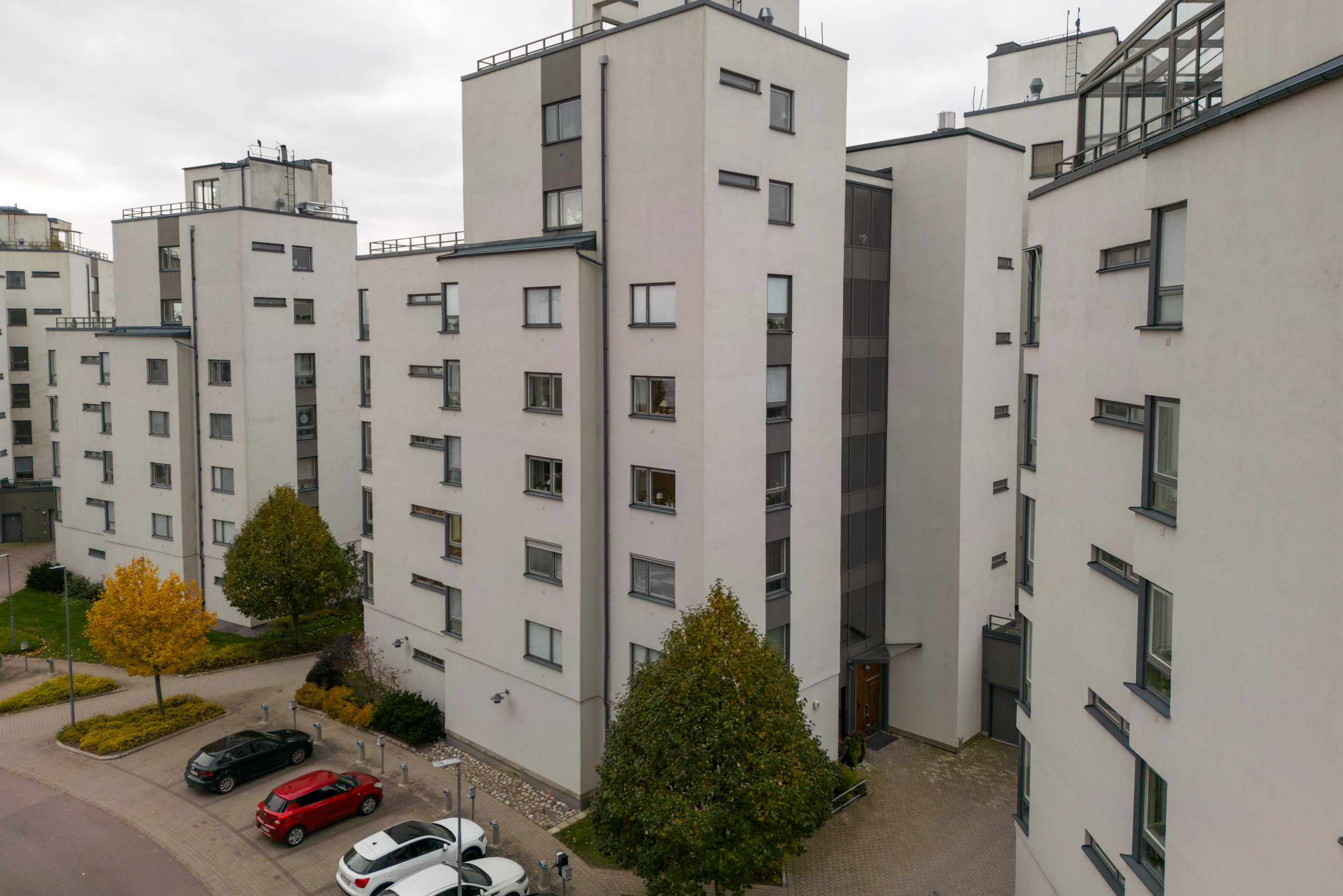 Bostadsbild från Fyrbåksvägen 4, Såld i Lillåudden, Västerås