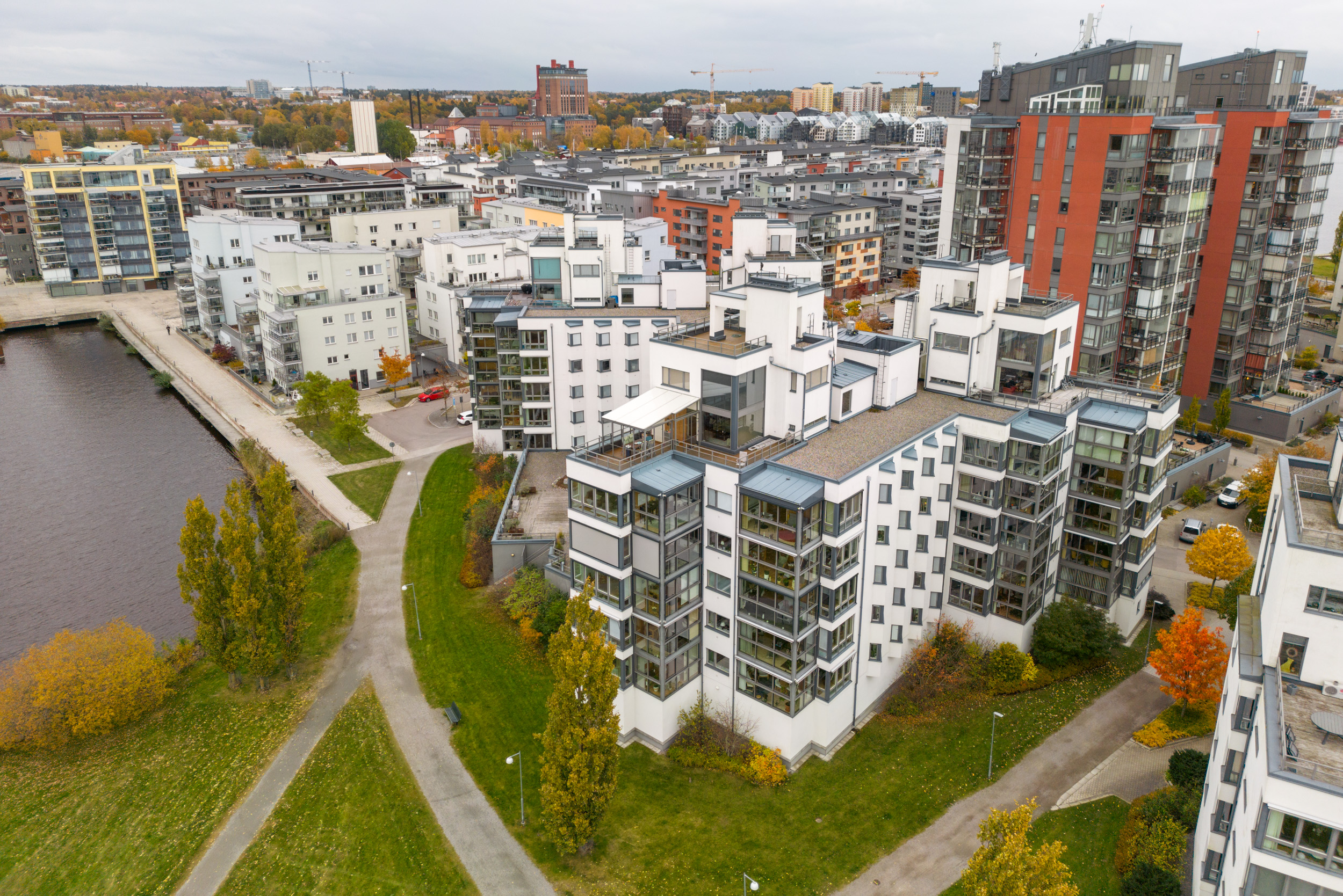 Bostadsbild från Fyrbåksvägen 4, Såld i Lillåudden, Västerås