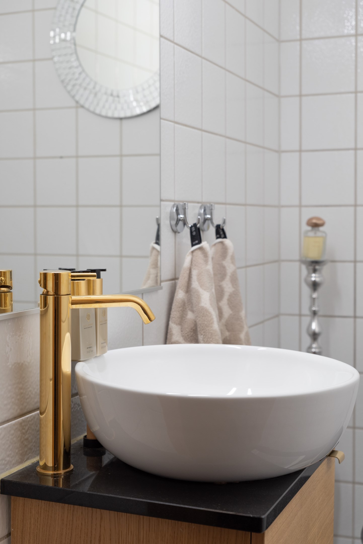 Bostadsbild från Fyrbåksvägen 4, Såld i Lillåudden, Västerås