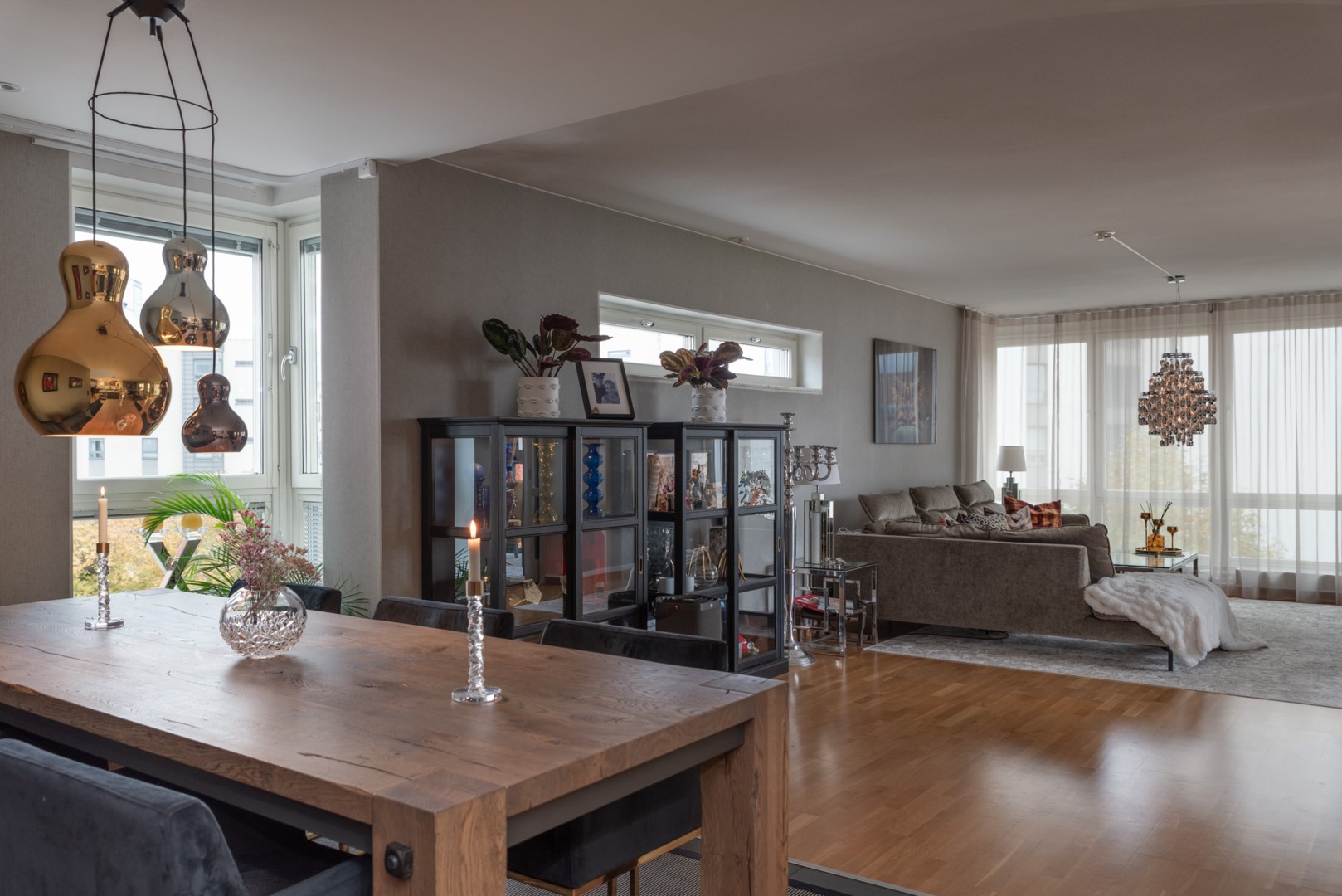 Bostadsbild från Fyrbåksvägen 4, Såld i Lillåudden, Västerås