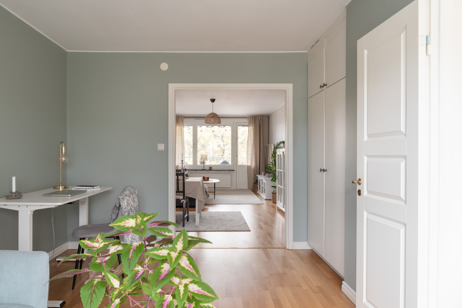 Bostadsbild från Kaserngatan 49, Såld i Viksäng, Västerås