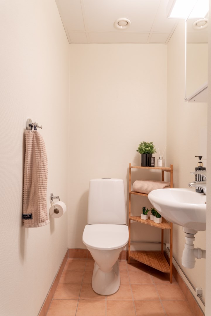 Bostadsbild från Kaserngatan 49, Såld i Viksäng, Västerås