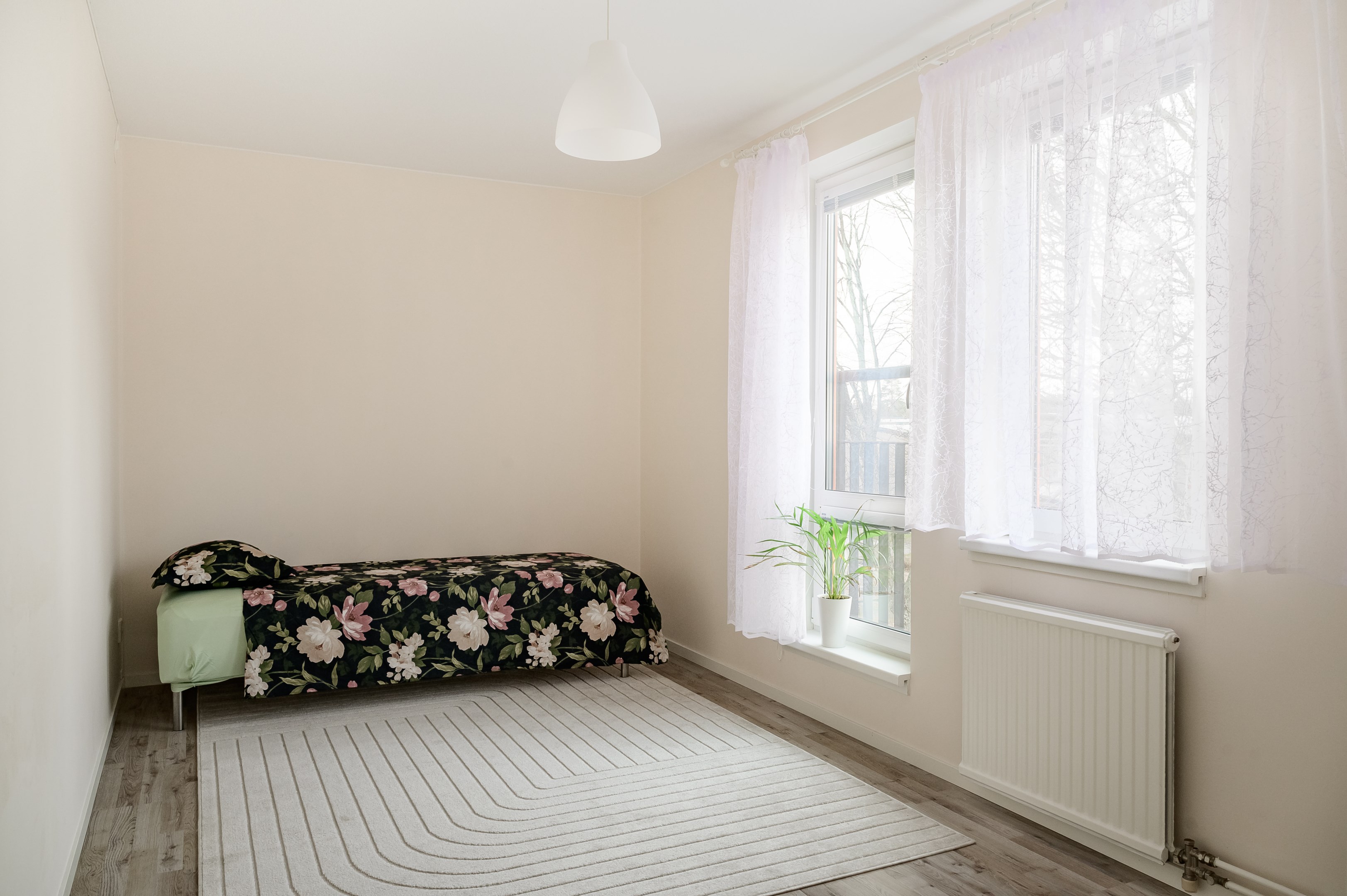 Bostadsbild från Ormingeringen 77, 2 tr, Såld i Västra Orminge, Nacka