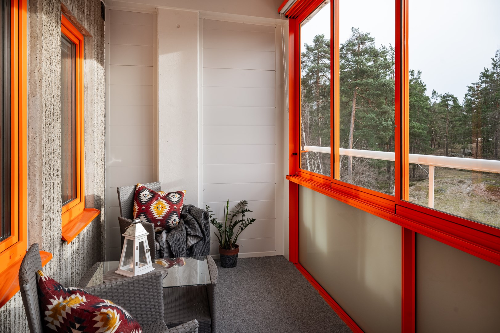 Bostadsbild från Ormingeringen 77, 2 tr, Såld i Västra Orminge, Nacka