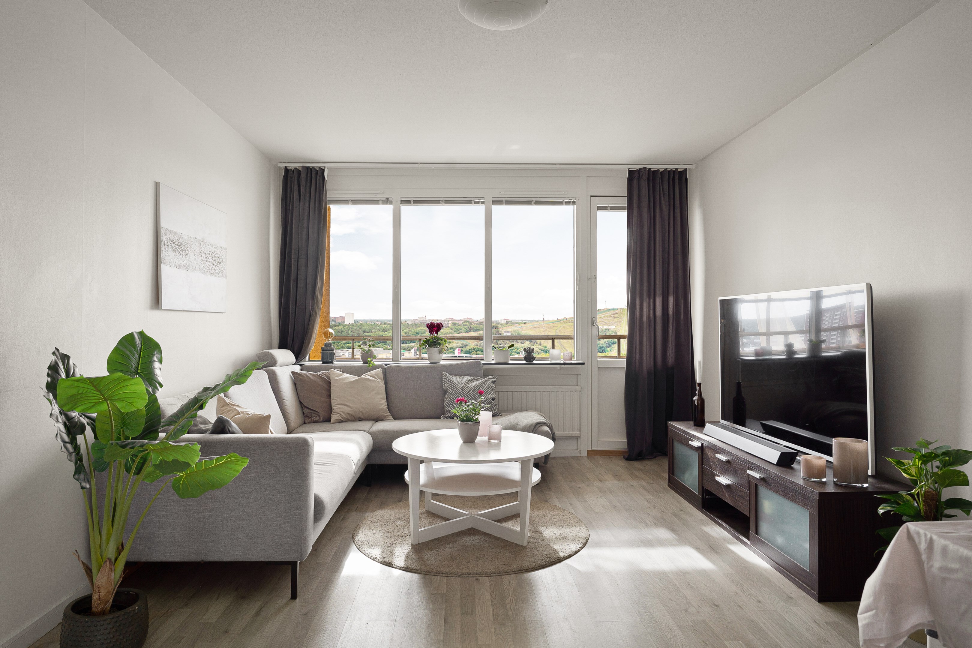 Bostadsbild från Henriksdalsringen 63, Såld i Henriksdalsberget, Nacka