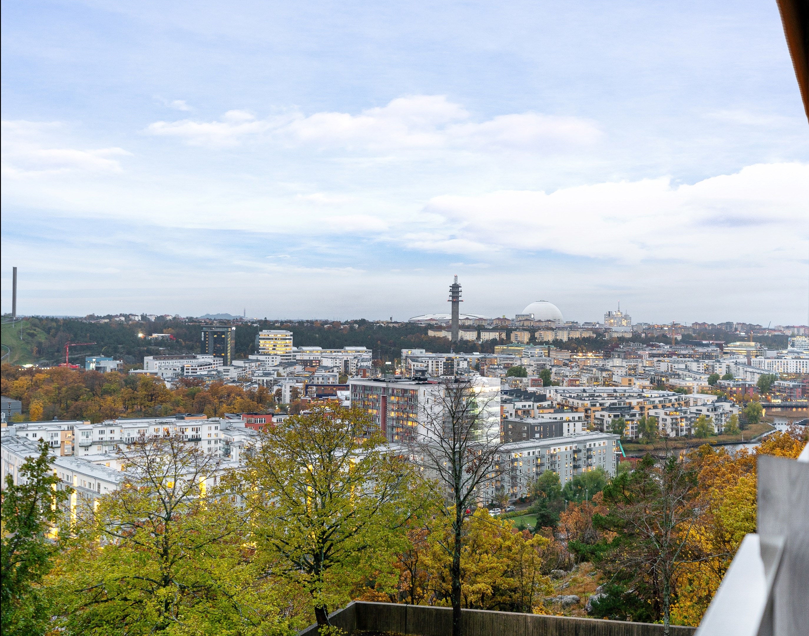 Bostadsbild från Henriksdalsringen 63, Såld i Henriksdalsberget, Nacka