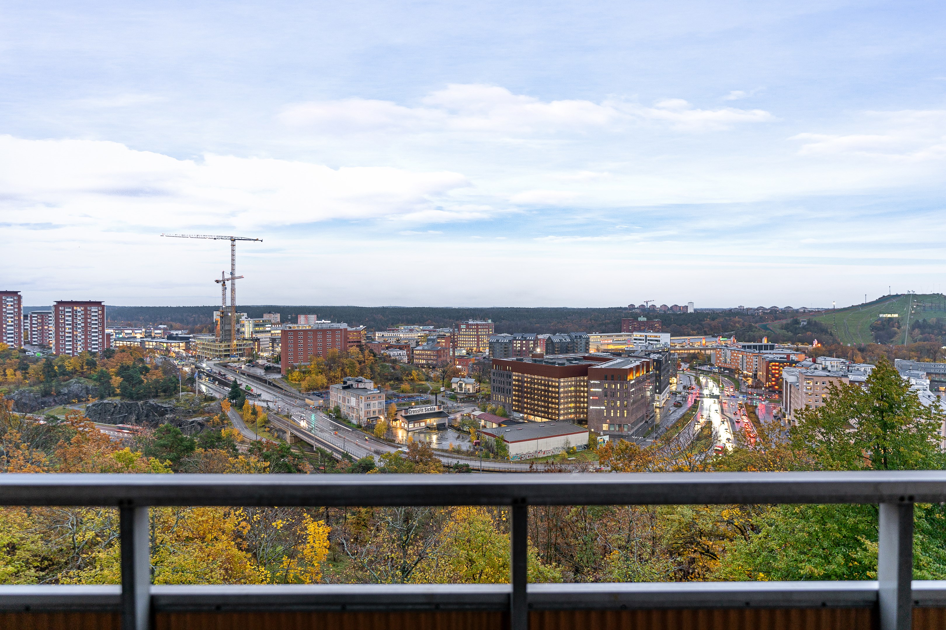 Bostadsbild från Henriksdalsringen 63, Såld i Henriksdalsberget, Nacka