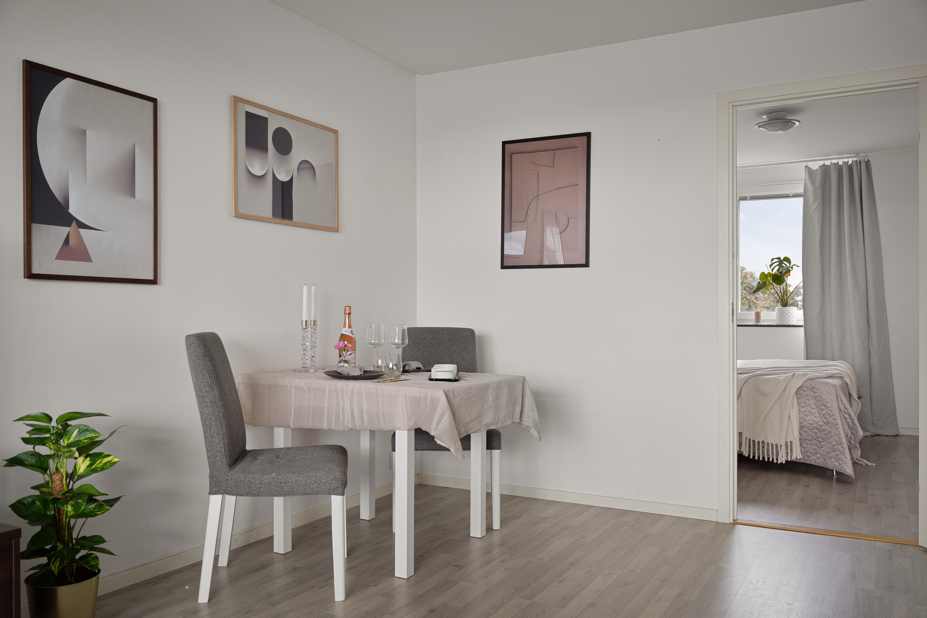 Bostadsbild från Henriksdalsringen 63, Såld i Henriksdalsberget, Nacka