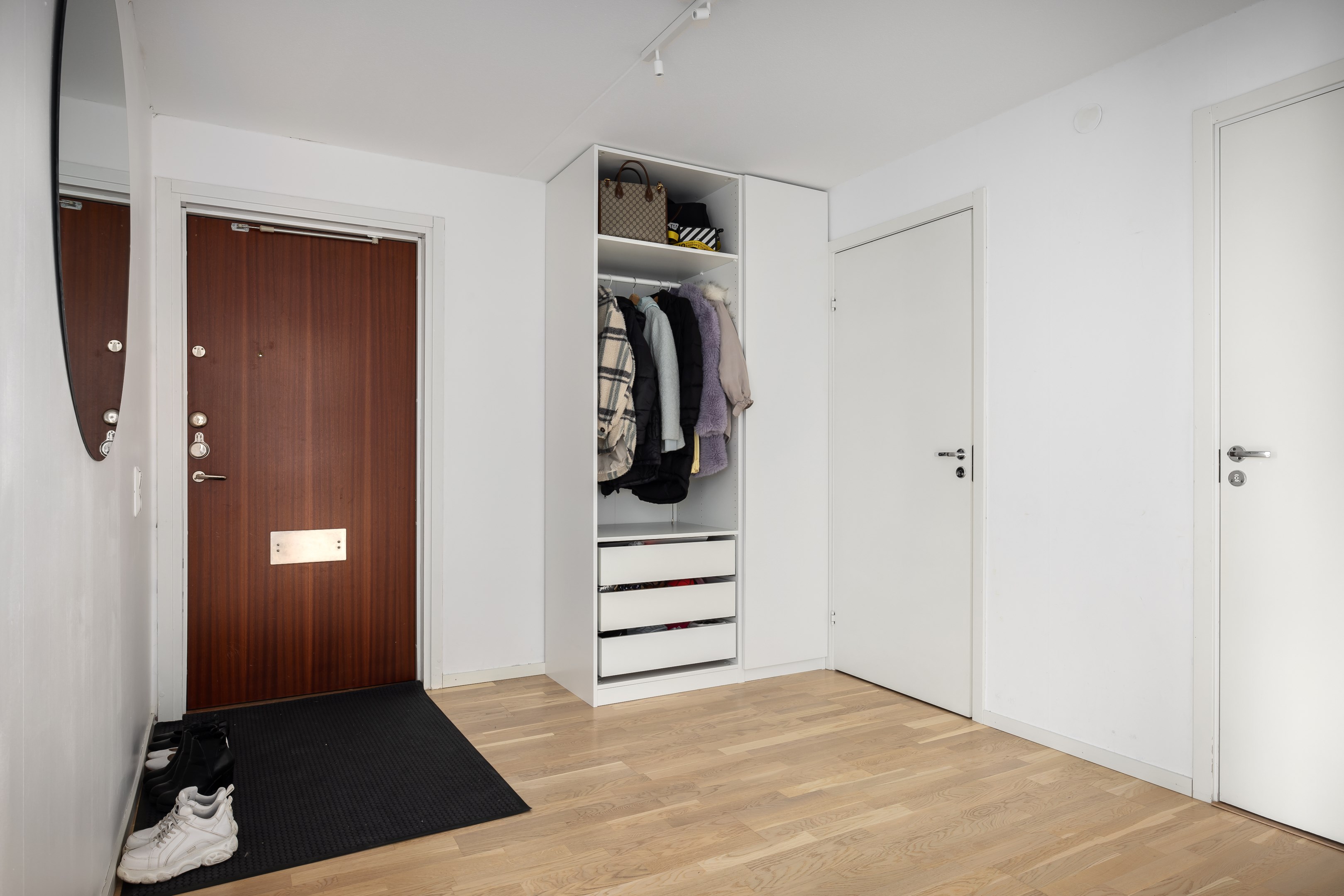 Bostadsbild från Kantatvägen 13, Såld i Forum Nacka, Nacka