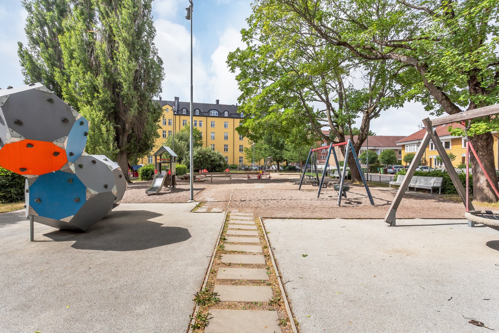Bostadsbild från Frodegatan 12A, Såld i Fålhagen, Uppsala