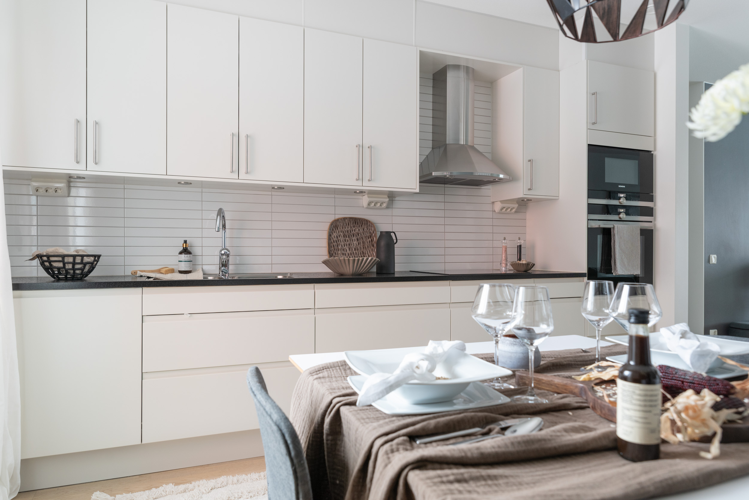 Bostadsbild från Lillåuddsallén 5, Såld i Lillåudden, Västerås