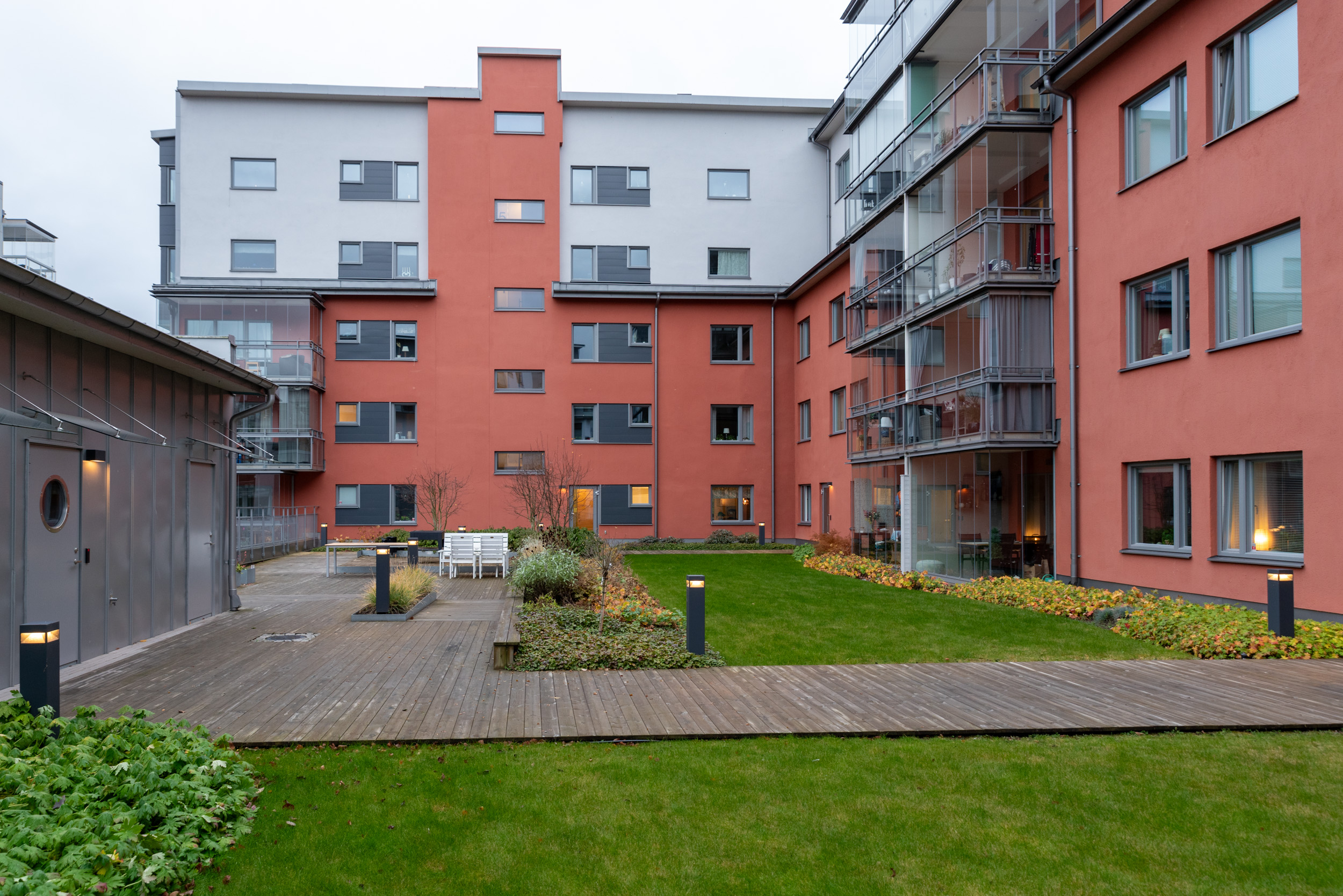 Bostadsbild från Lillåuddsallén 5, Såld i Lillåudden, Västerås