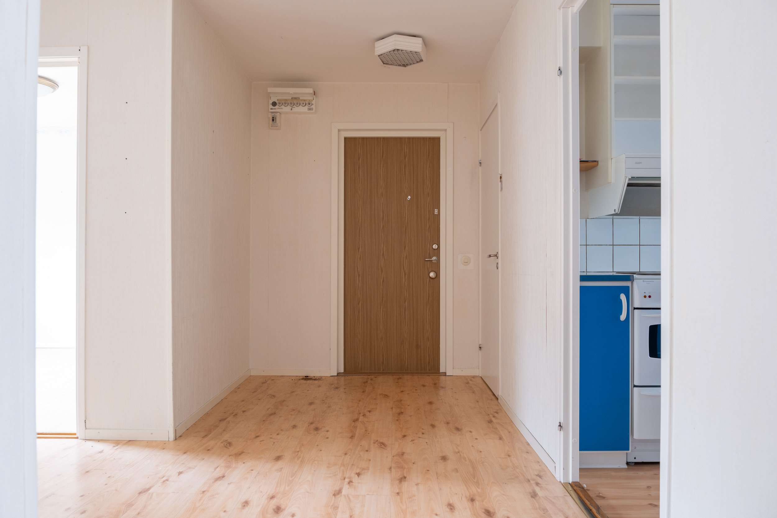 Bostadsbild från Ringduvegatan 129, Såld i Råby, Västerås