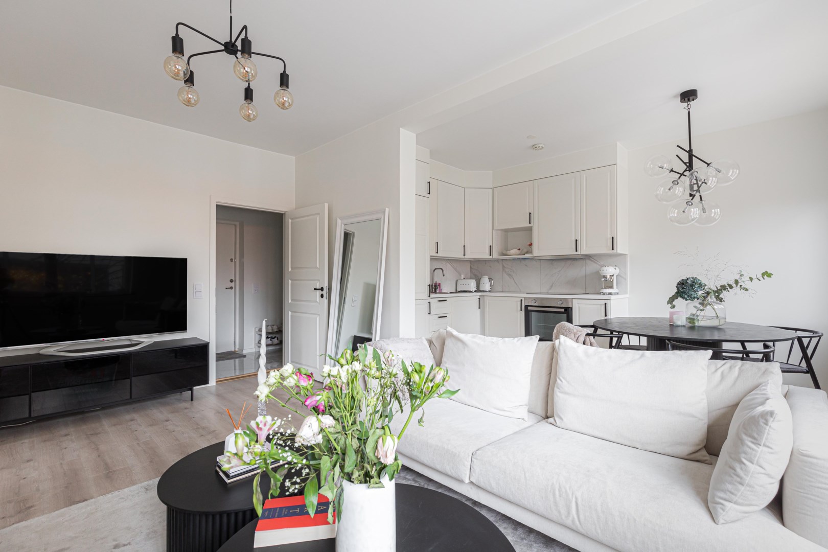 Bostadsbild från Kopparbergsvägen 18A, Såld i Centrum, Västerås