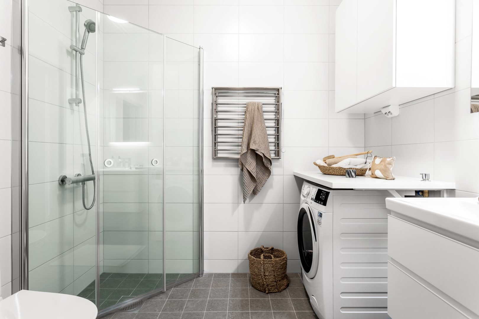 Bostadsbild från Gränby bilgata 28, Såld i Gränby, Uppsala