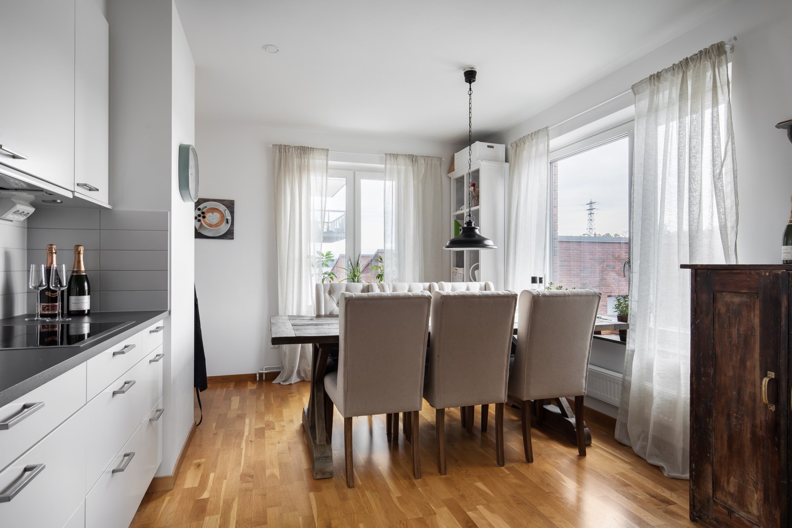 Bostadsbild från Tollare kaj 6, 3 tr, Såld i Tollare, Nacka