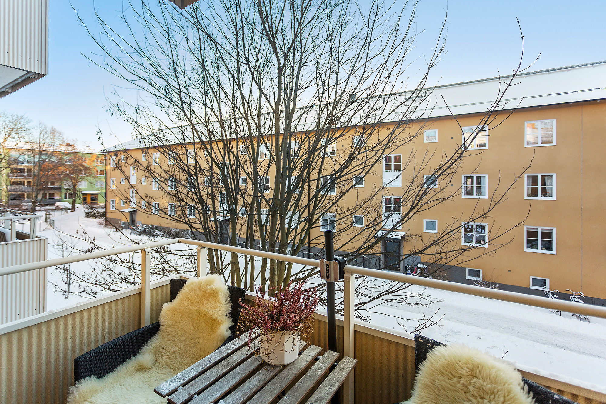 Bostadsbild från Dellensvägen 15, 2 tr, Såld i Årsta, Stockholm